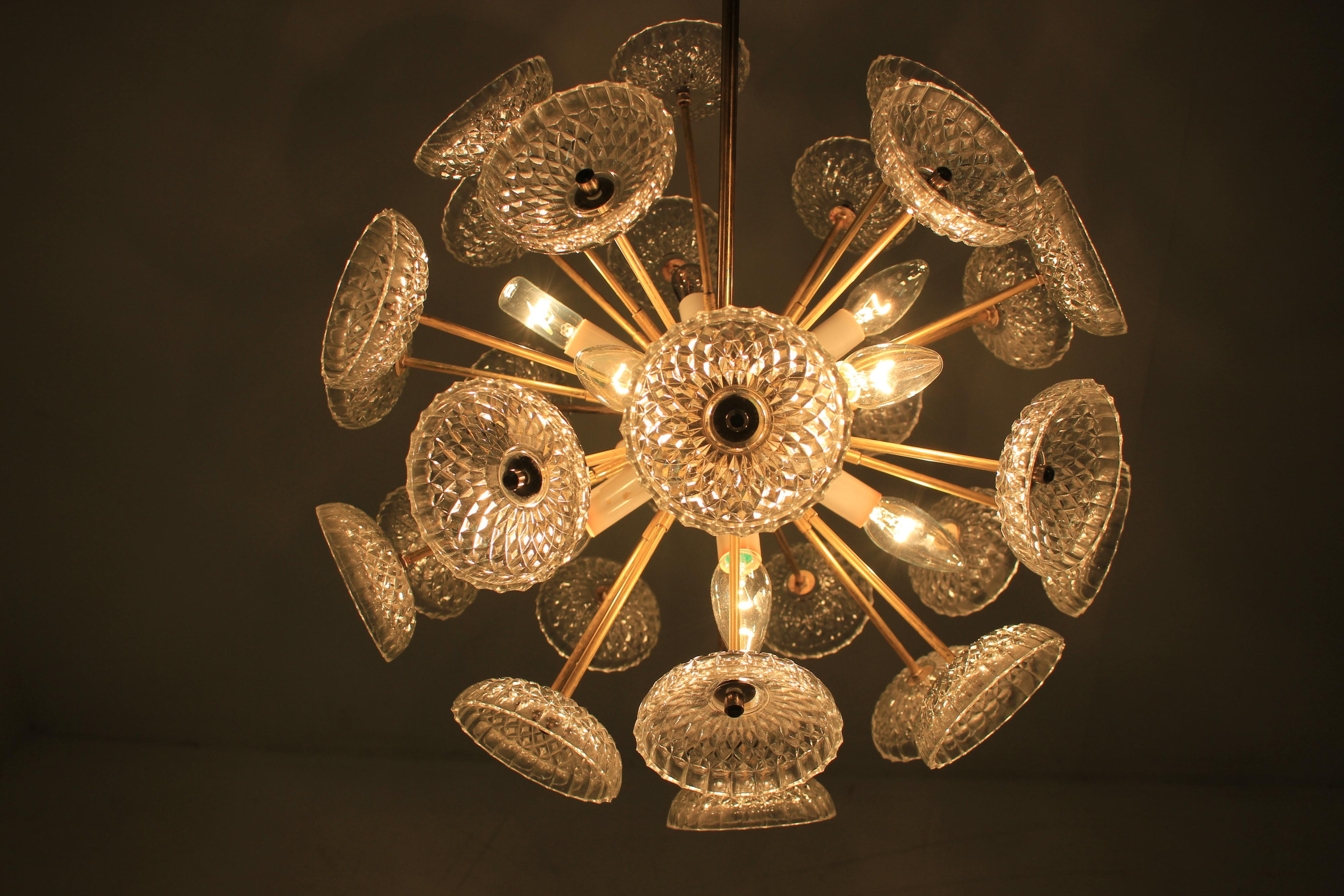 Kamenický Šenov Sputnik / Dandelion / Chandelier / Pendant, 1970s In Good Condition In Praha, CZ
