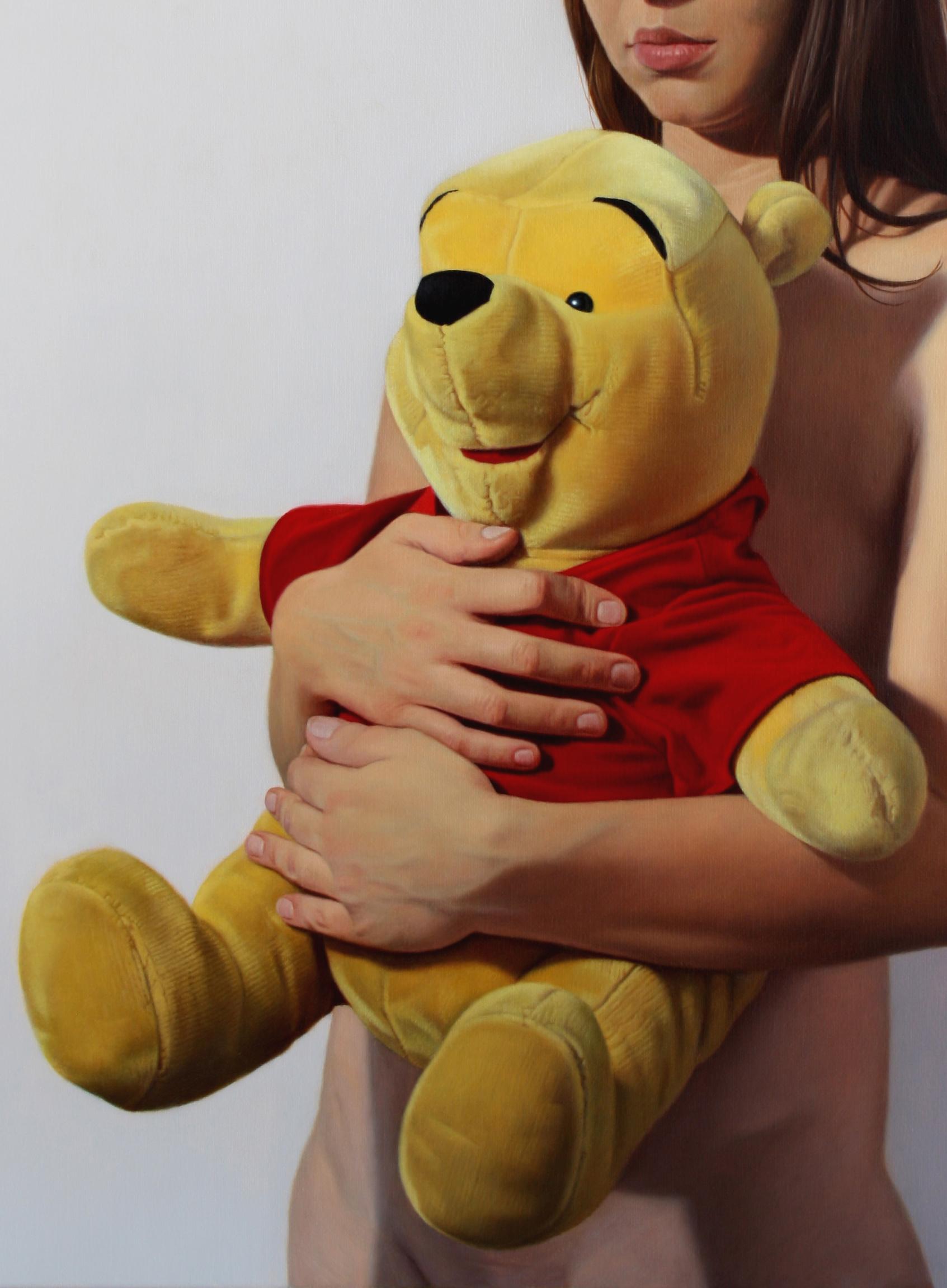 Winnie the Pooh - Pintura al óleo figurativa contemporánea, Retrato realista de niña - Painting de Kamil Lisek