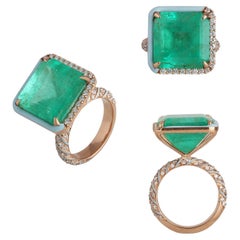 15.44 Carat Zambian Emerald, Fashion Ring