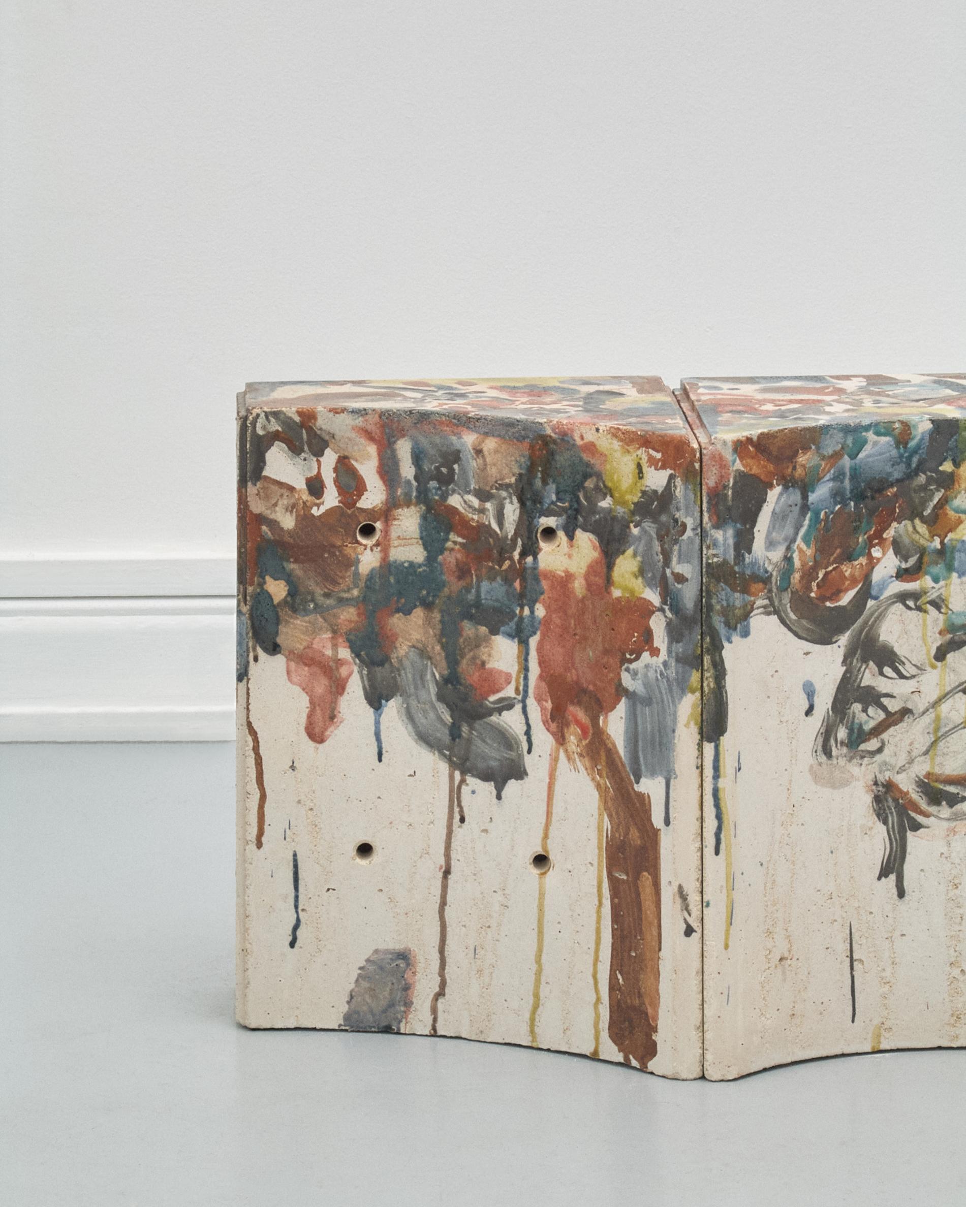 The handprinted Kanal Bench is comprised of 4 units
Unit 1: 40h x 32w x 26,4d
Unit 2: 40h x 48w x 24,4d
Unit 3: 40h x 42w x 43d
Unit 4: 40 hx 58w x 34d
Made in glazed concrete
Suitable for outdoor use.
Unique
