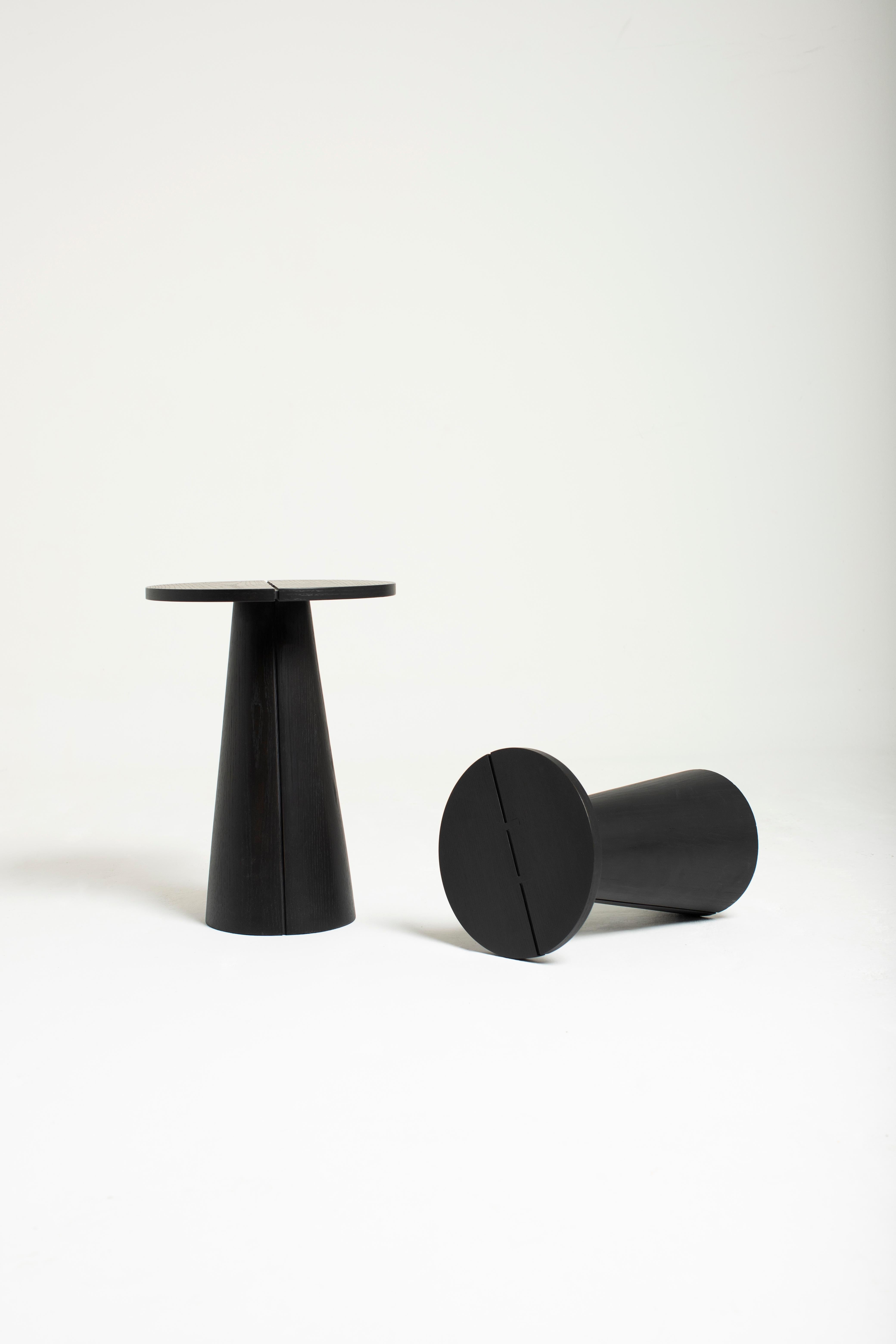 Kanat side table is a a piece crafted in the form of two distinct wing-like shapes, exuding elegance through delicate details and fine craftsmanship. This versatile creation can stand alone as a statement piece or be combined with its counterpart