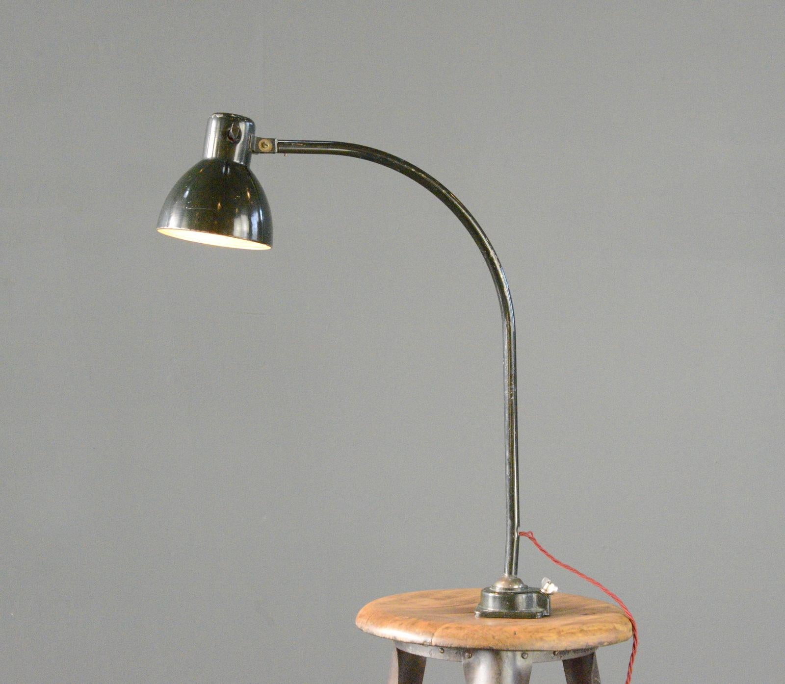 Tedesco Lampada da tavolo Kandem 741 K30 circa anni '30 in vendita