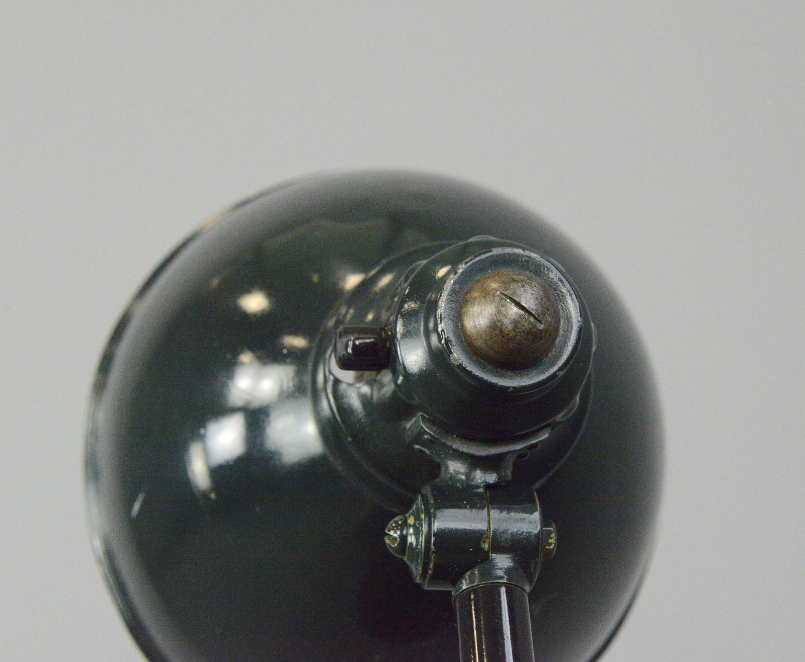 Early 20th Century Kandem Model 573 Table Lamp, Circa 1920s For Sale