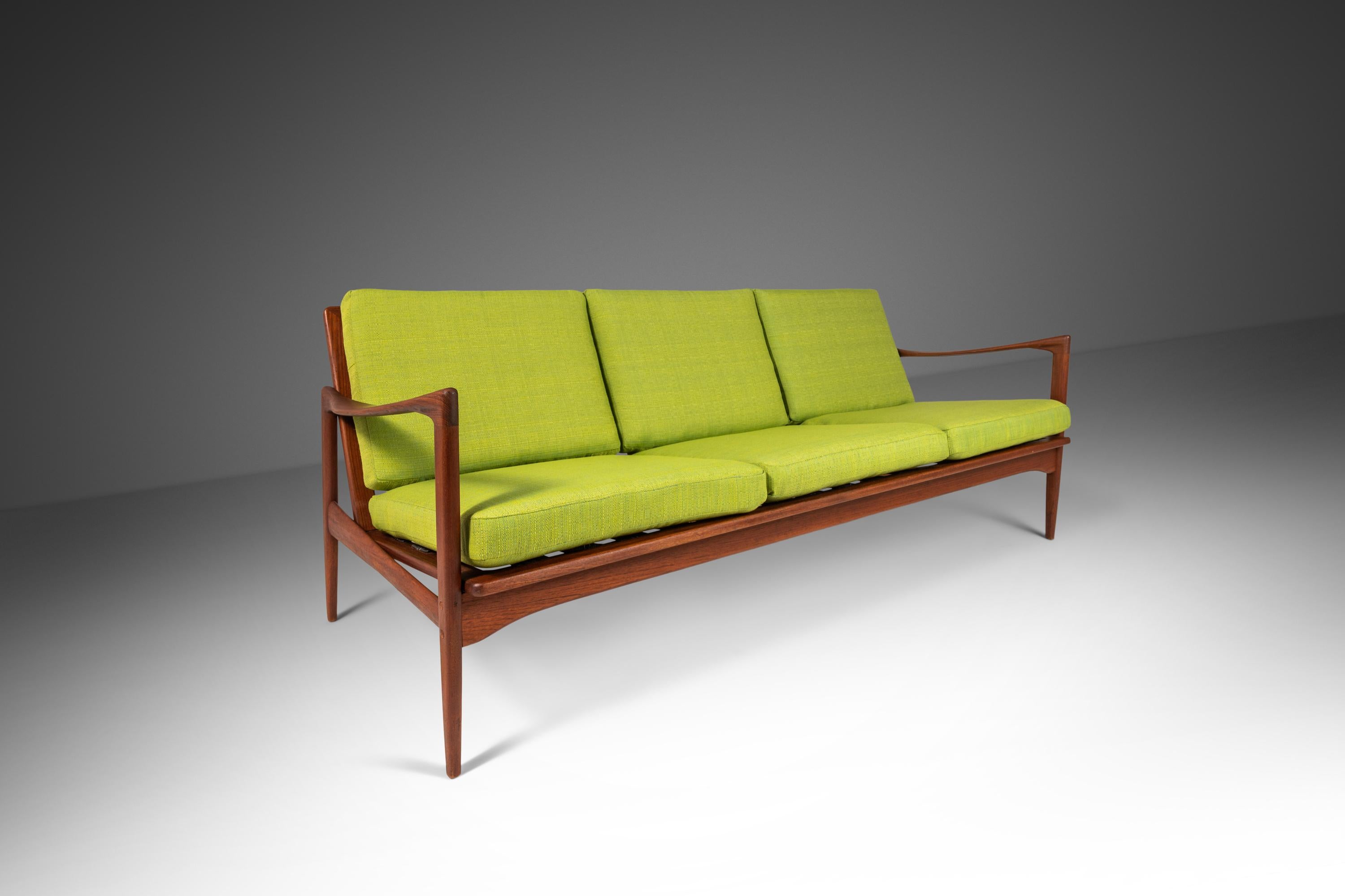 Scandinavian Modern Kandidaten 3 Seat Sofa by Ib Kofod-Larsen for Olof Persons 'OPE', Sweden, 1960s For Sale
