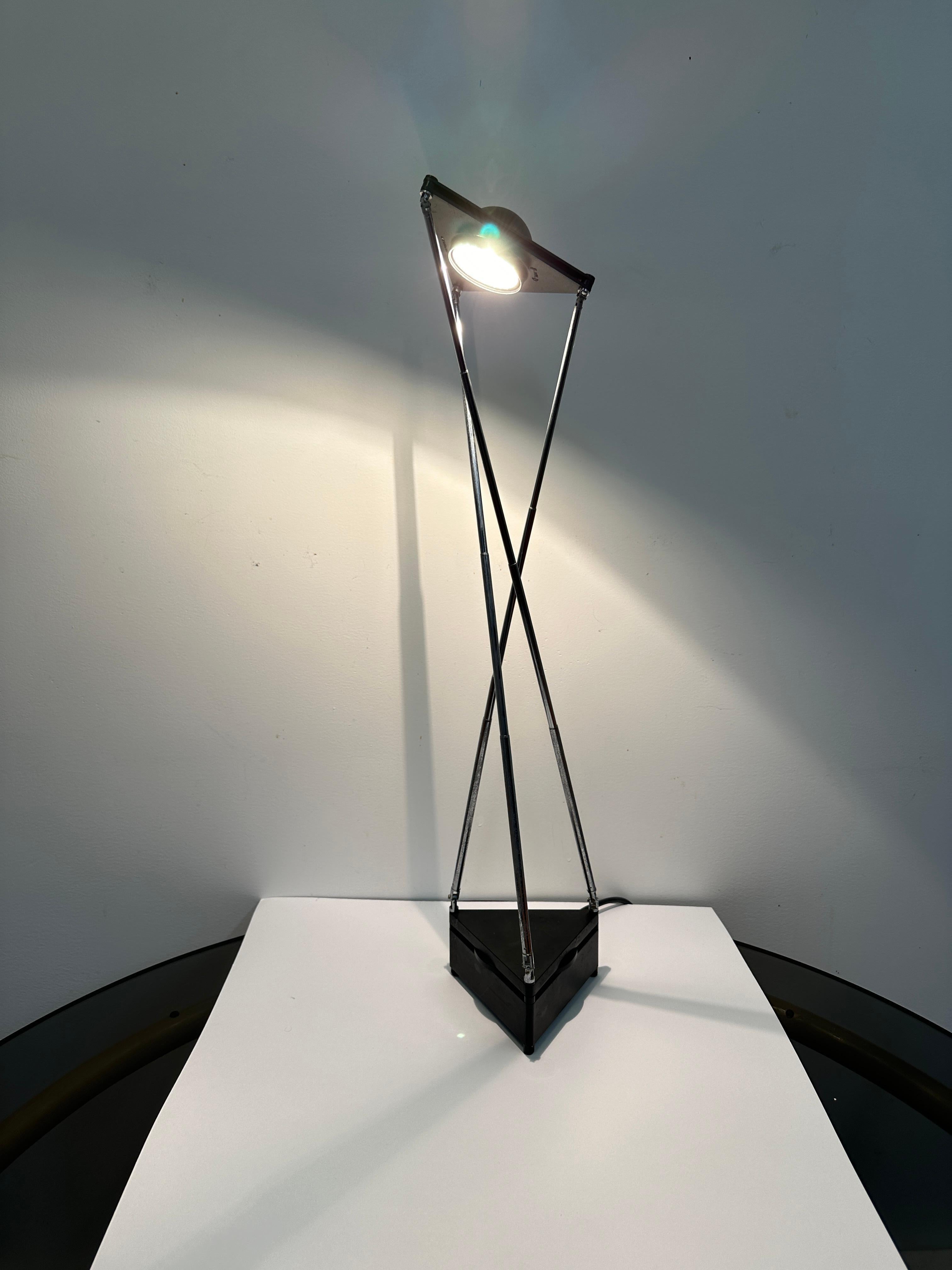 Kandido Lamp by Ferdinand Alexander Porsche For Luci, Italy 1980's In Good Condition For Sale In Alpha, NJ