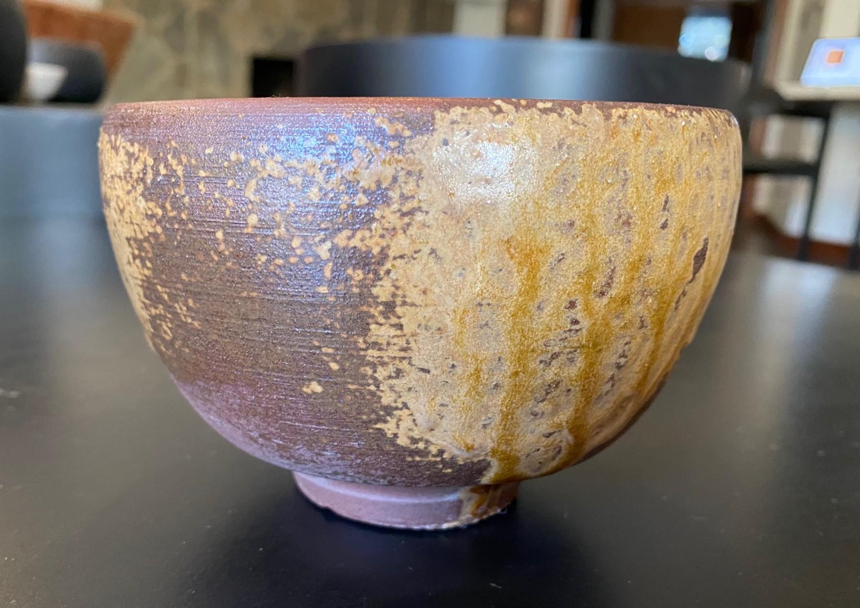 Showa Kaneshige Toyo Japanese National Treasure Signed Bizen Pottery Chawan Tea Bowl For Sale