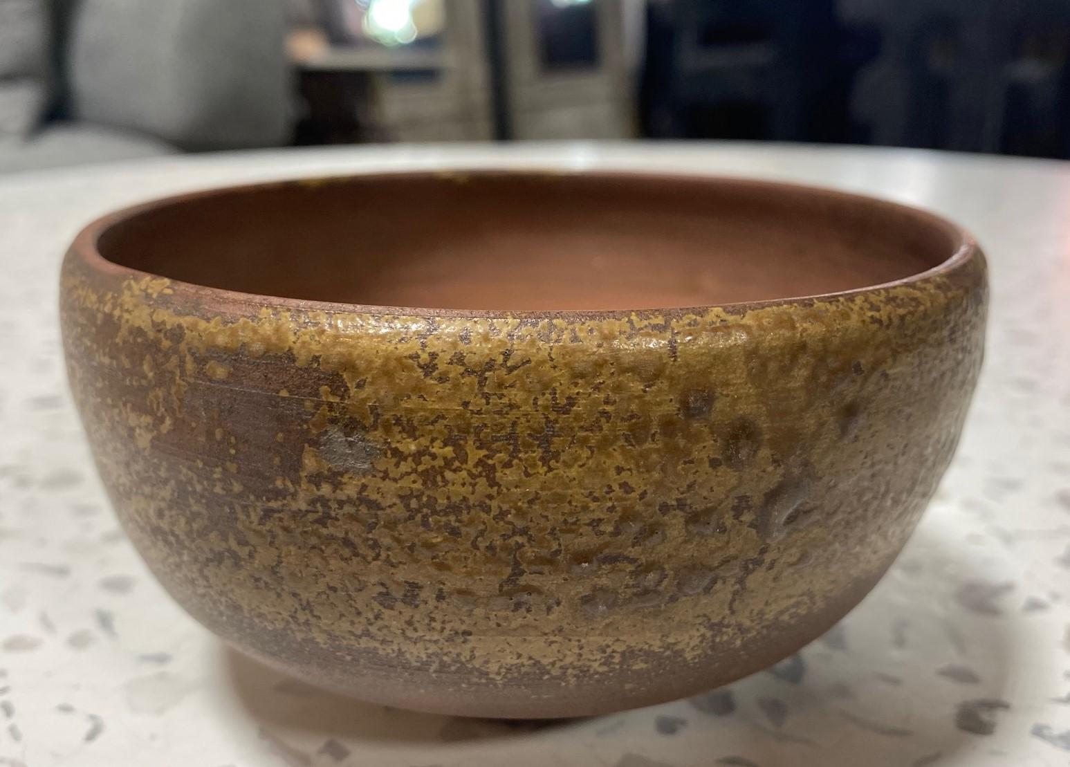 20th Century Kaneshige Toyo National Treasure Signed Japanese Bizen Pottery Chawan Tea Bowl For Sale