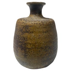 Vintage Kaneshige Toyo National Treasure Signed Japanese Bizen Pottery Sake Bottle Vase