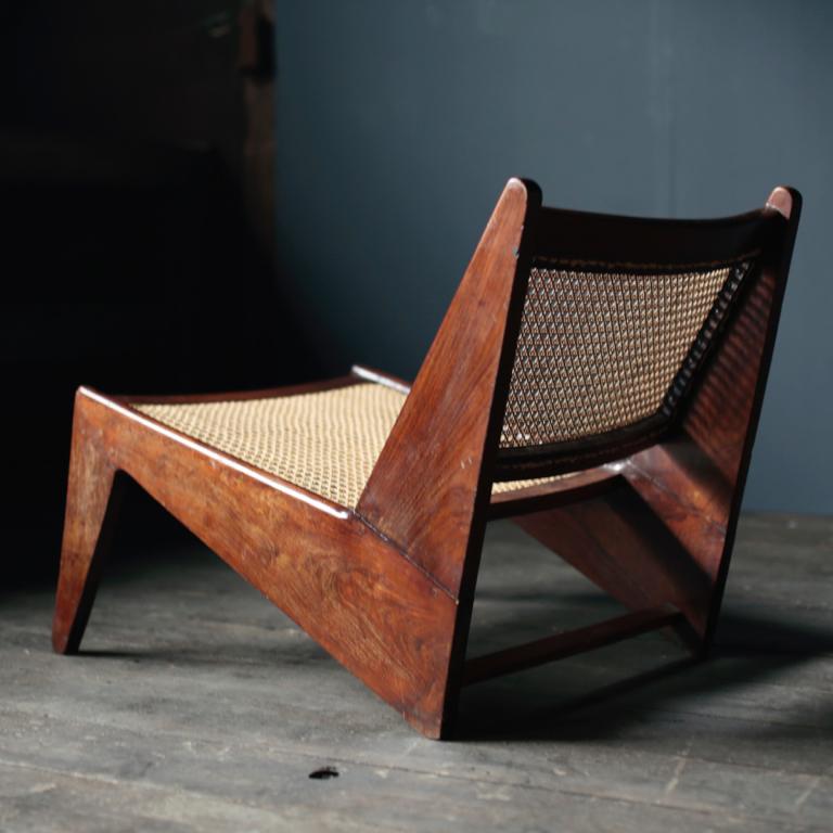 jeanneret kangaroo chair