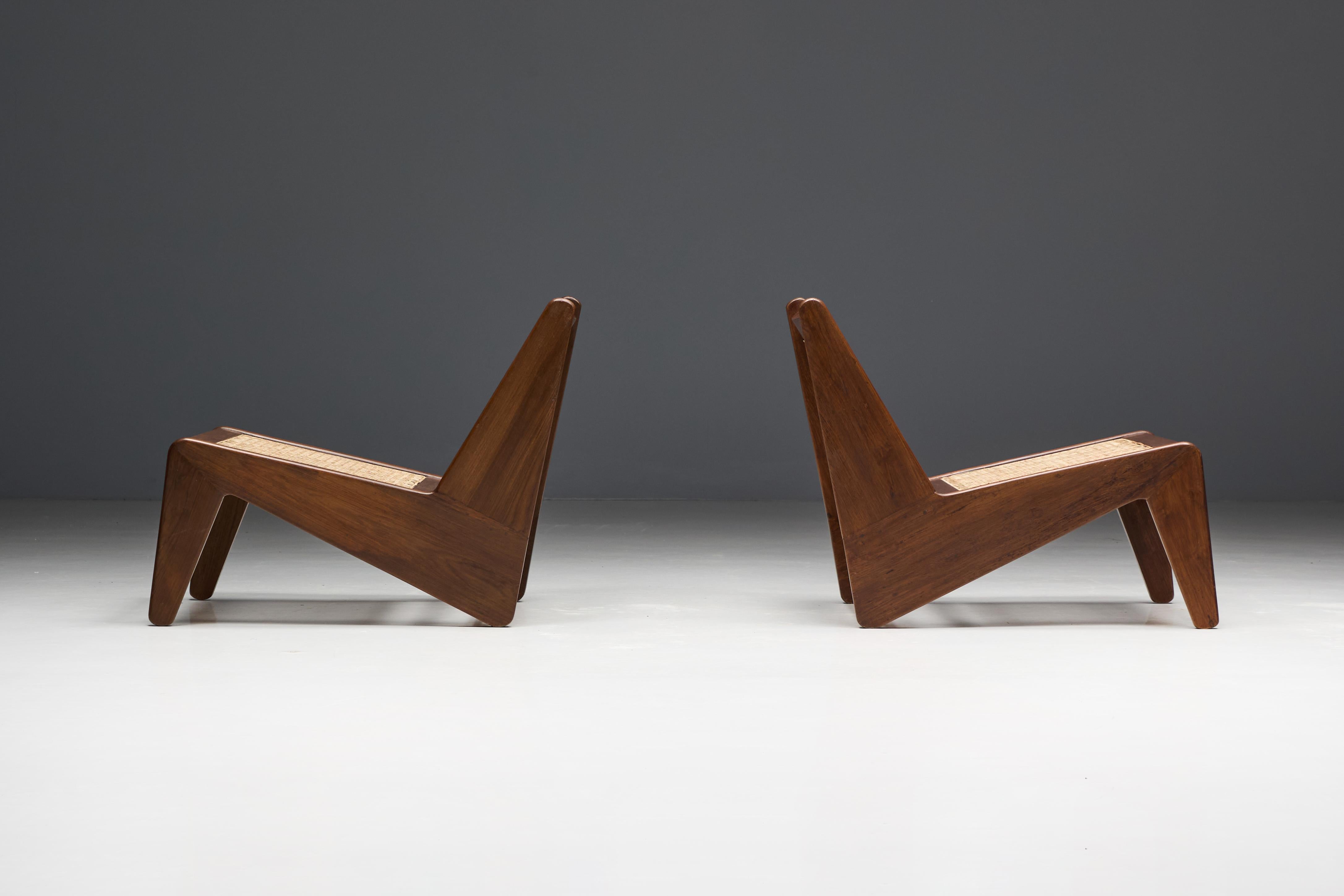 Kangaroo Chairs PJ-SI-59 by Pierre Jeanneret, Chandigarh, 1955 en Excelente estado para la venta en Antwerp, BE