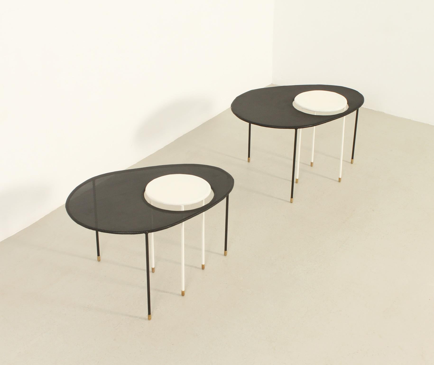 Kangouru Coffe Table by Mathieu Matégot, 1954 In Good Condition In Barcelona, ES