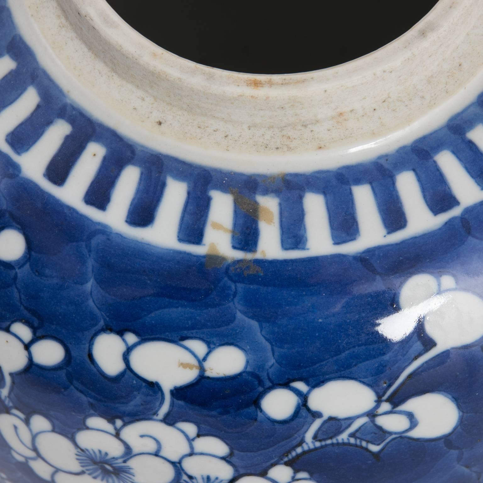 Kangxi Blue White Prunus Blossom Style Large Ginger Jar, circa 1880 4