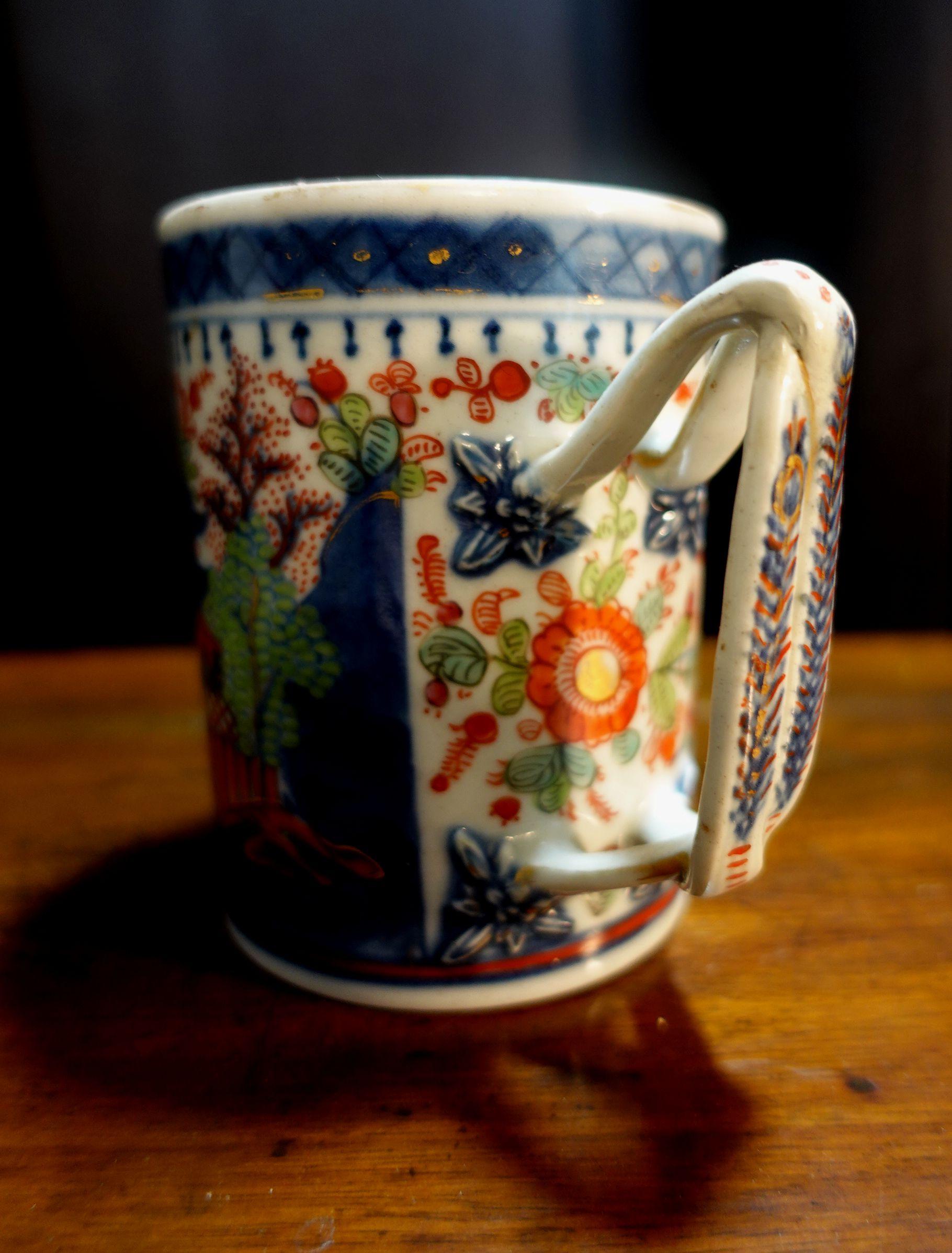 18th Century Kangxi Imari Porcelain Mug 'Tankard', 1700s For Sale