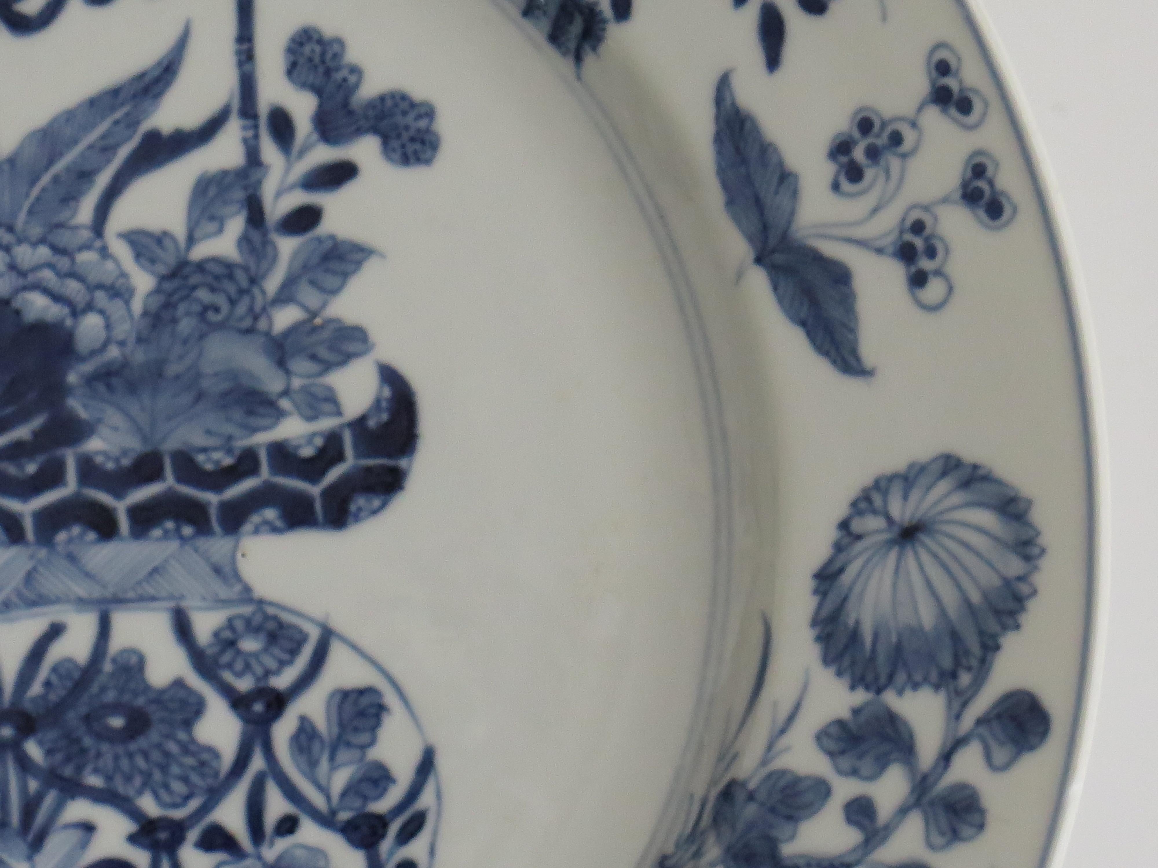 Hand-Painted Kangxi Mark and period Chinese Large Plate Porcelain Blue & White, circa 1700