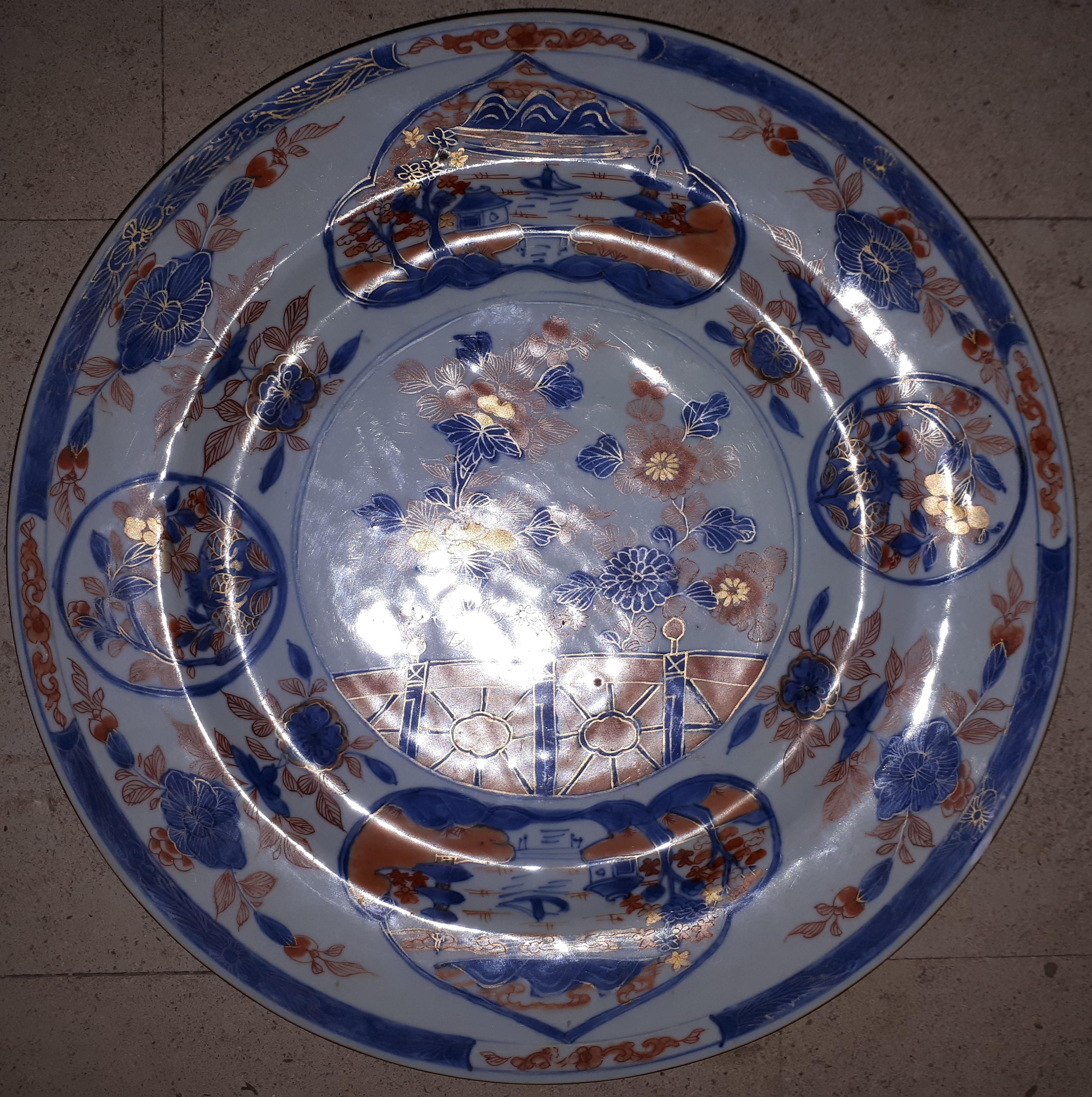 Kangxi Period Chinese Dish, China Qing Dynasty For Sale 5