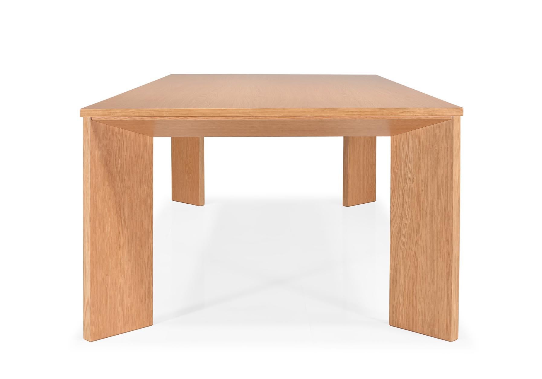 Kanji - Rectangular Dining Table with Elegant Oak Wooden Surface For Sale 1