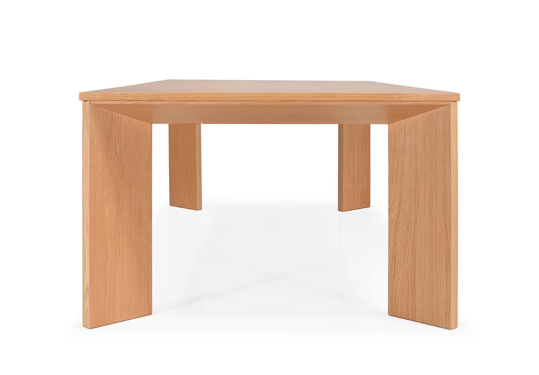 Kanji - Rectangular Dining Table with Elegant Oak Wooden Surface For Sale 2