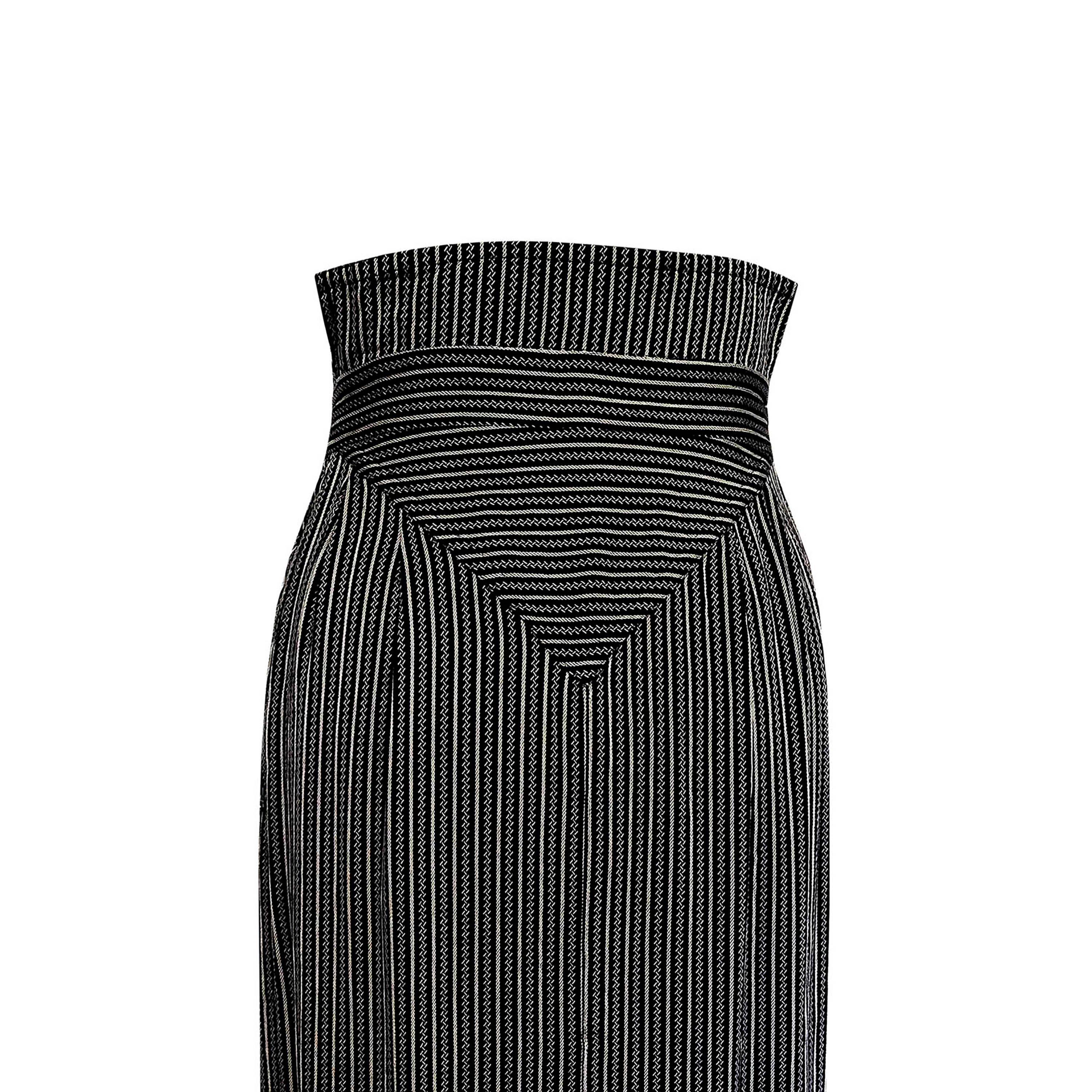 Kansai Yamamoto Skirt - 1980s Vintage - Asymmetric - High Waisted - Wrap Skirt For Sale 1