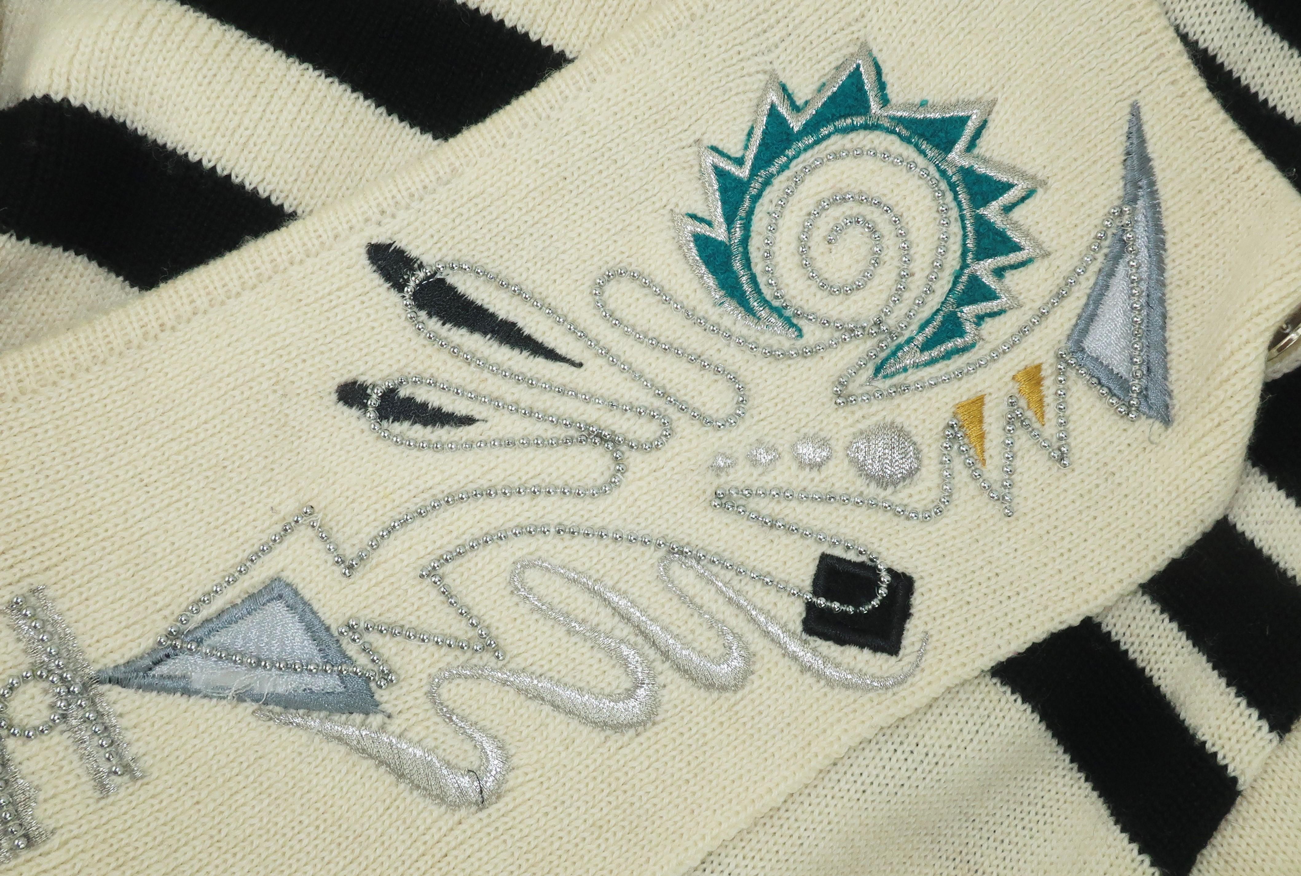 Kansai Yamamoto Perlenbesetzter und bestickter Pullover im Strickjackenstil, 1985 4