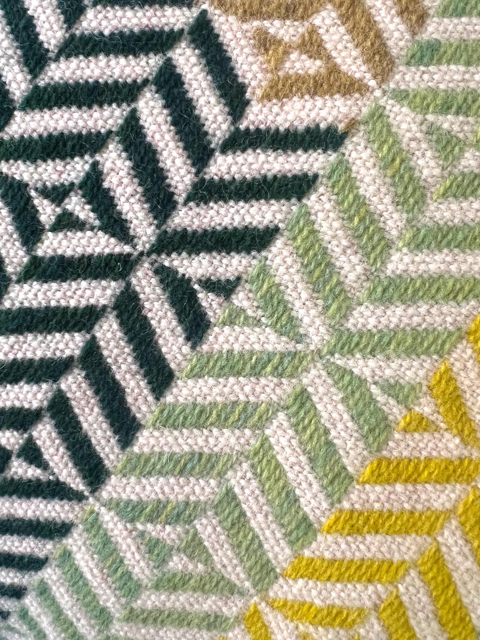 Cuscino in lana merino Kantha tessuto a mano a tintura naturale giallo indaco & verde In condizioni Nuovo in vendita a Chelmsford, GB