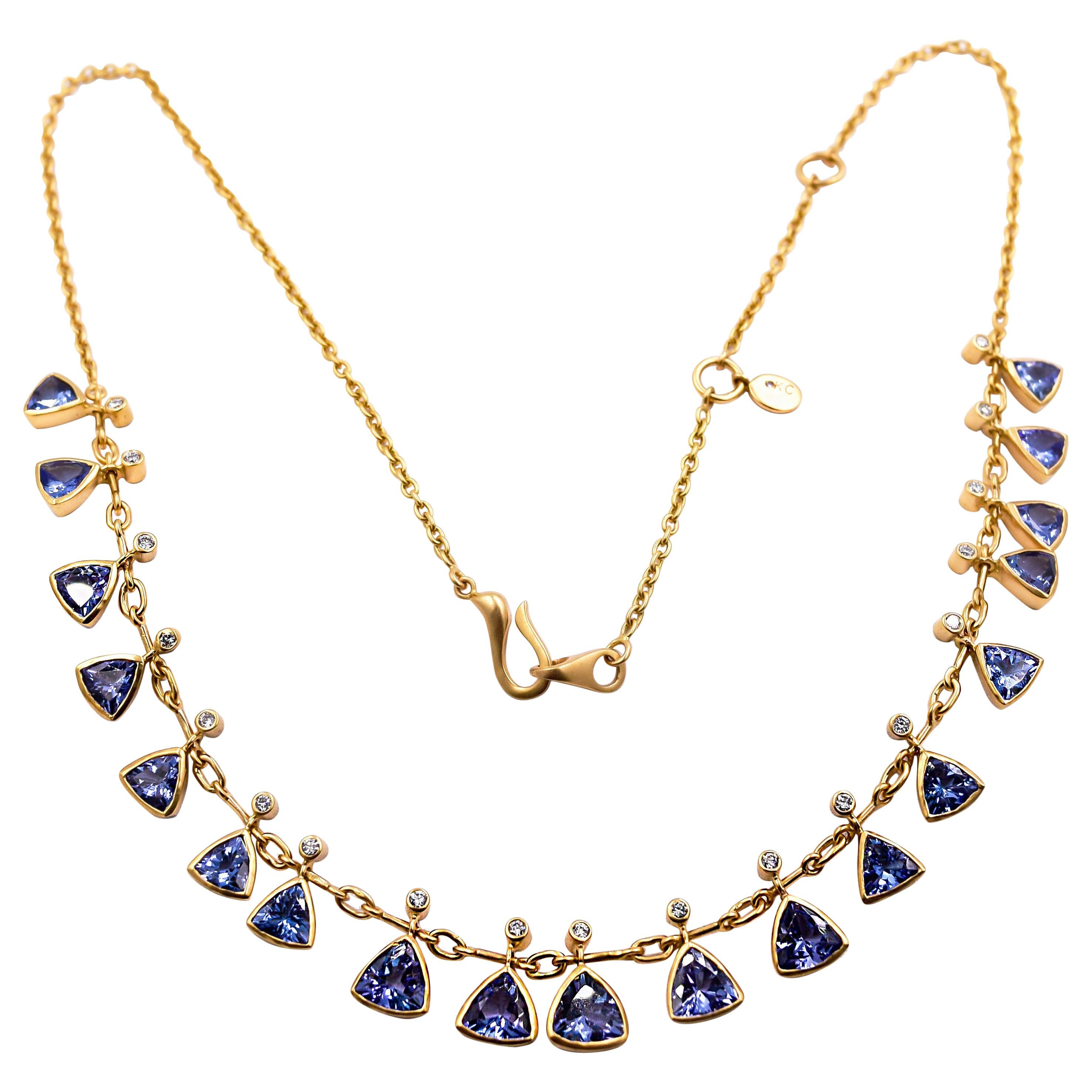 Kanwar Creations 8.86 Carat Tanzanite and Diamond Necklace in 18 Karat Gold For Sale