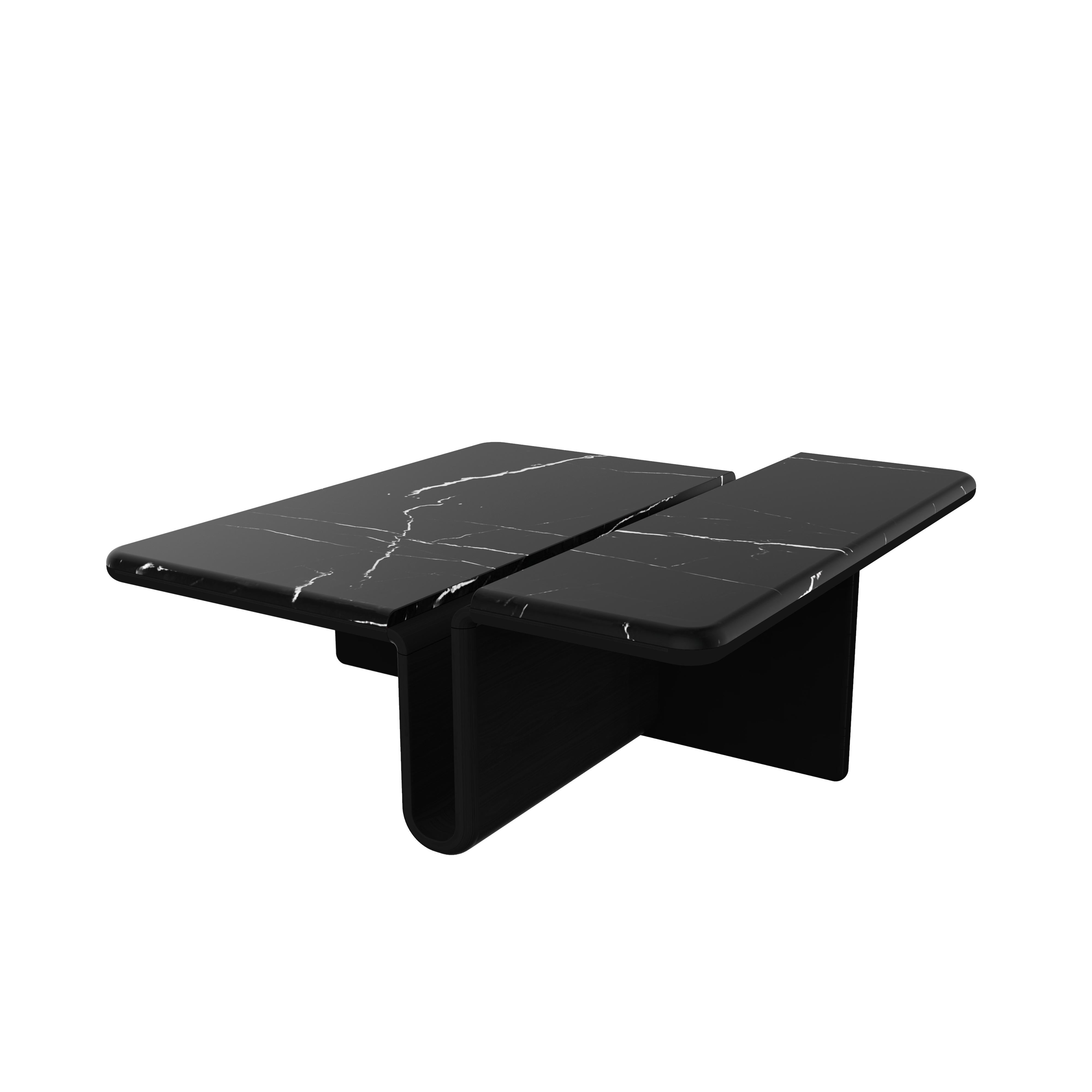 Kanyon Couchtisch, quadratisch mit Marmorplatte, Contemporary Black Oak (Minimalistisch) im Angebot