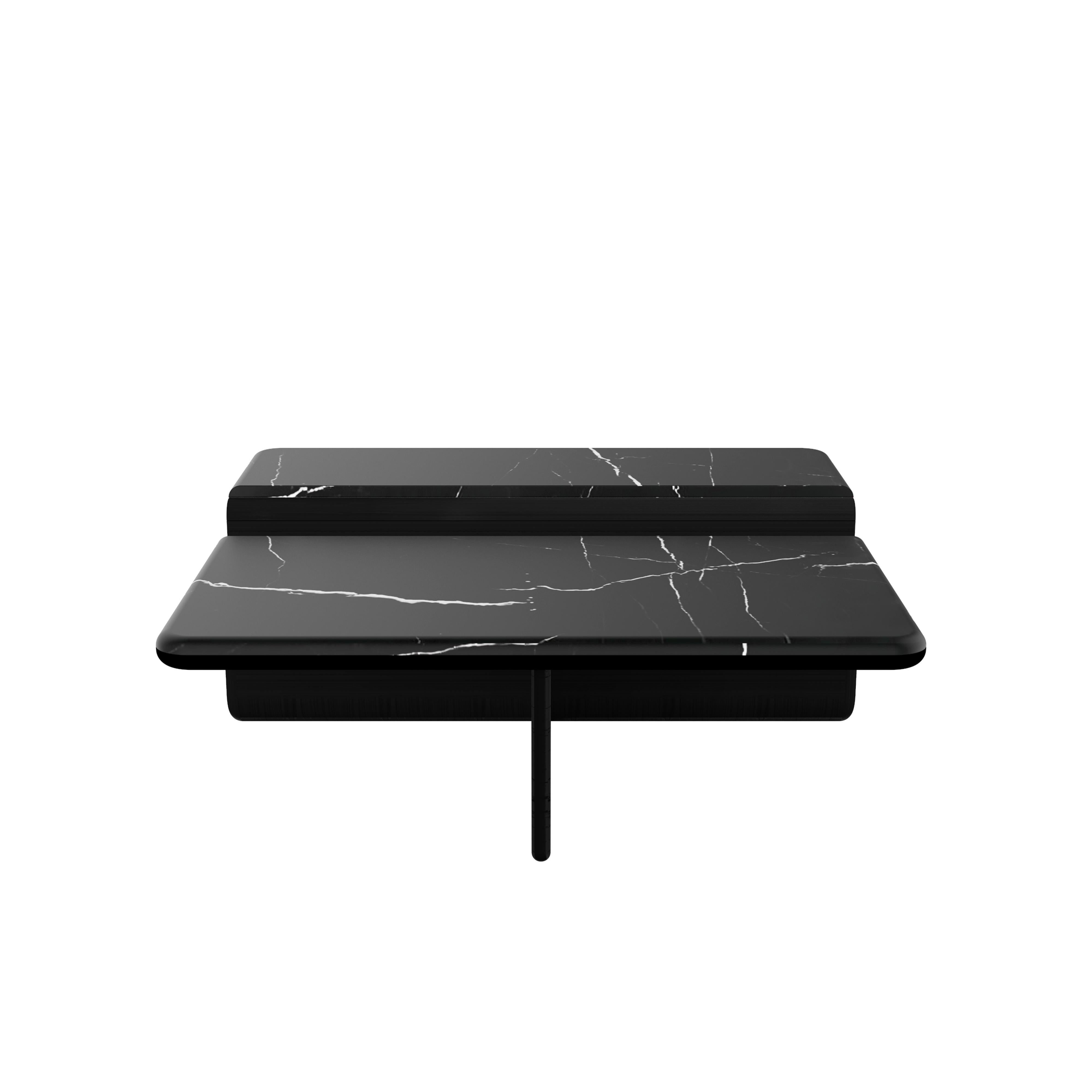 Kanyon Couchtisch, quadratisch mit Marmorplatte, Contemporary Black Oak (Türkisch) im Angebot