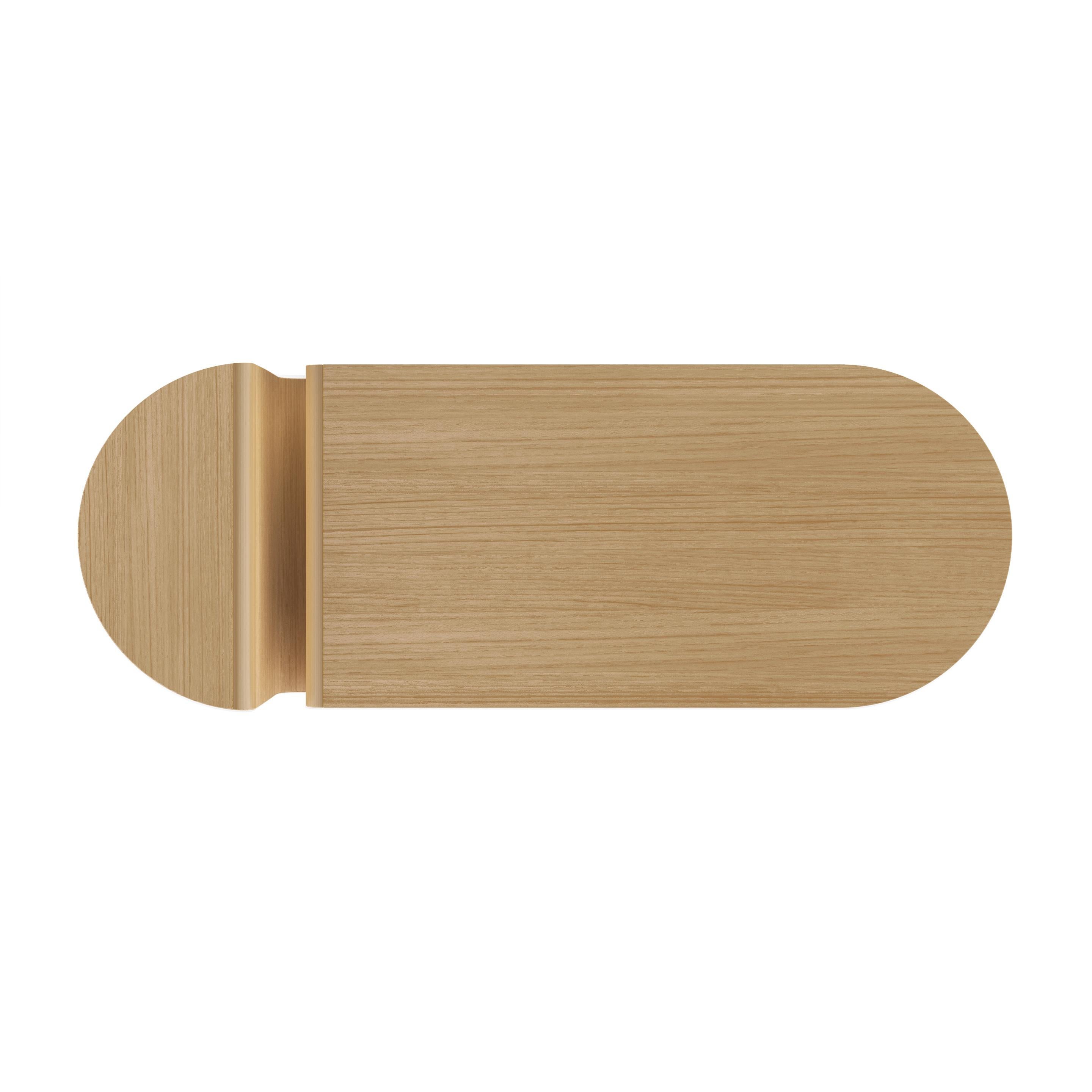 Postmoderne Table basse ovale en chêne Kanyon par Studio Kali en vente