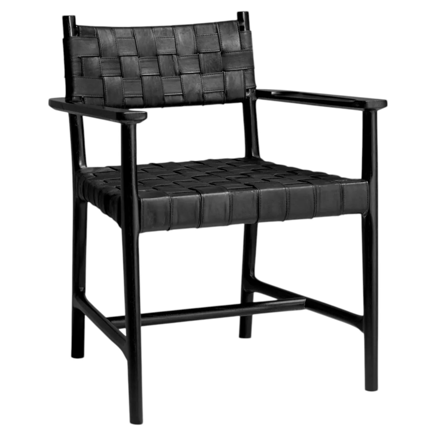 Kaoran With Arms Chair