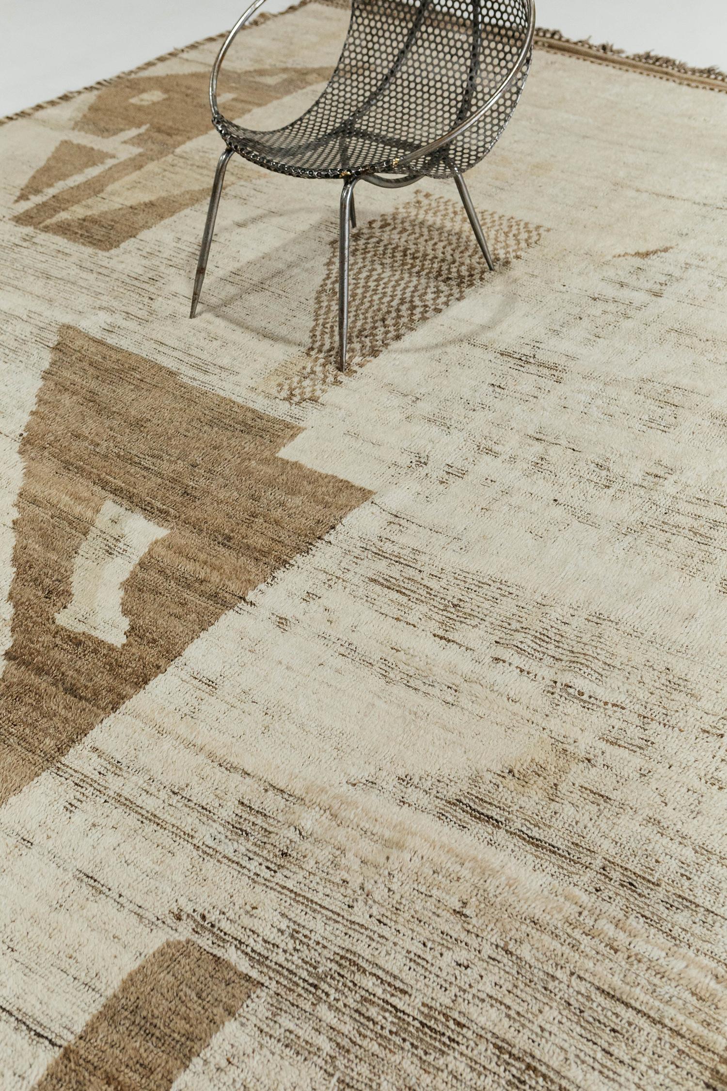 'Kaouki' is made of luxurious wool and is made of timeless design elements. Its weaving of natural earth tones and irregular patterns and shapes is what makes the Atlas Collection so unique and sought after. Mehraban's Atlas collection is noted for