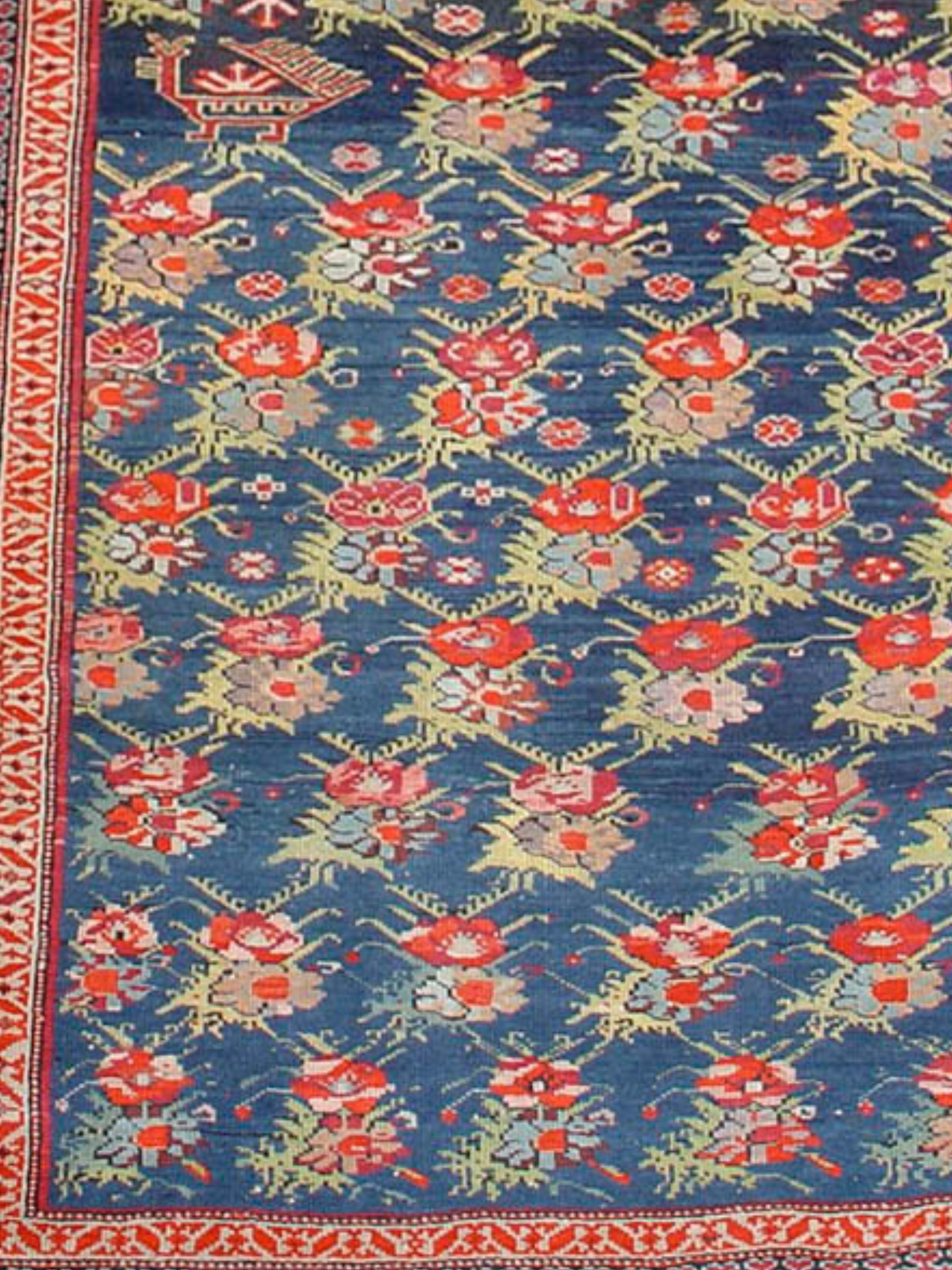 Annodato a mano Tappeto di Karabagh, inizio XX secolo in vendita
