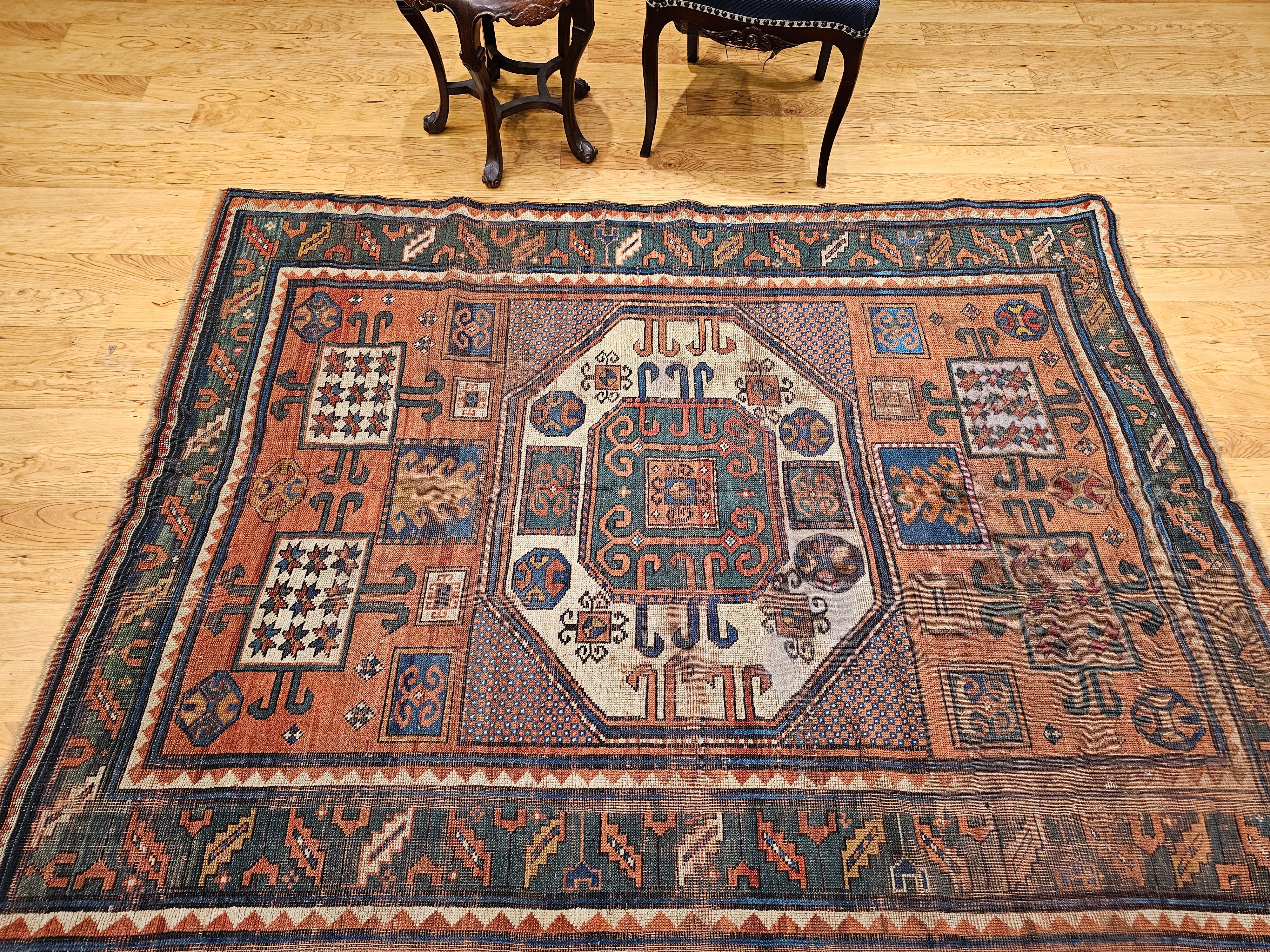 Tapis de prière caucasien Kazak en vente 10