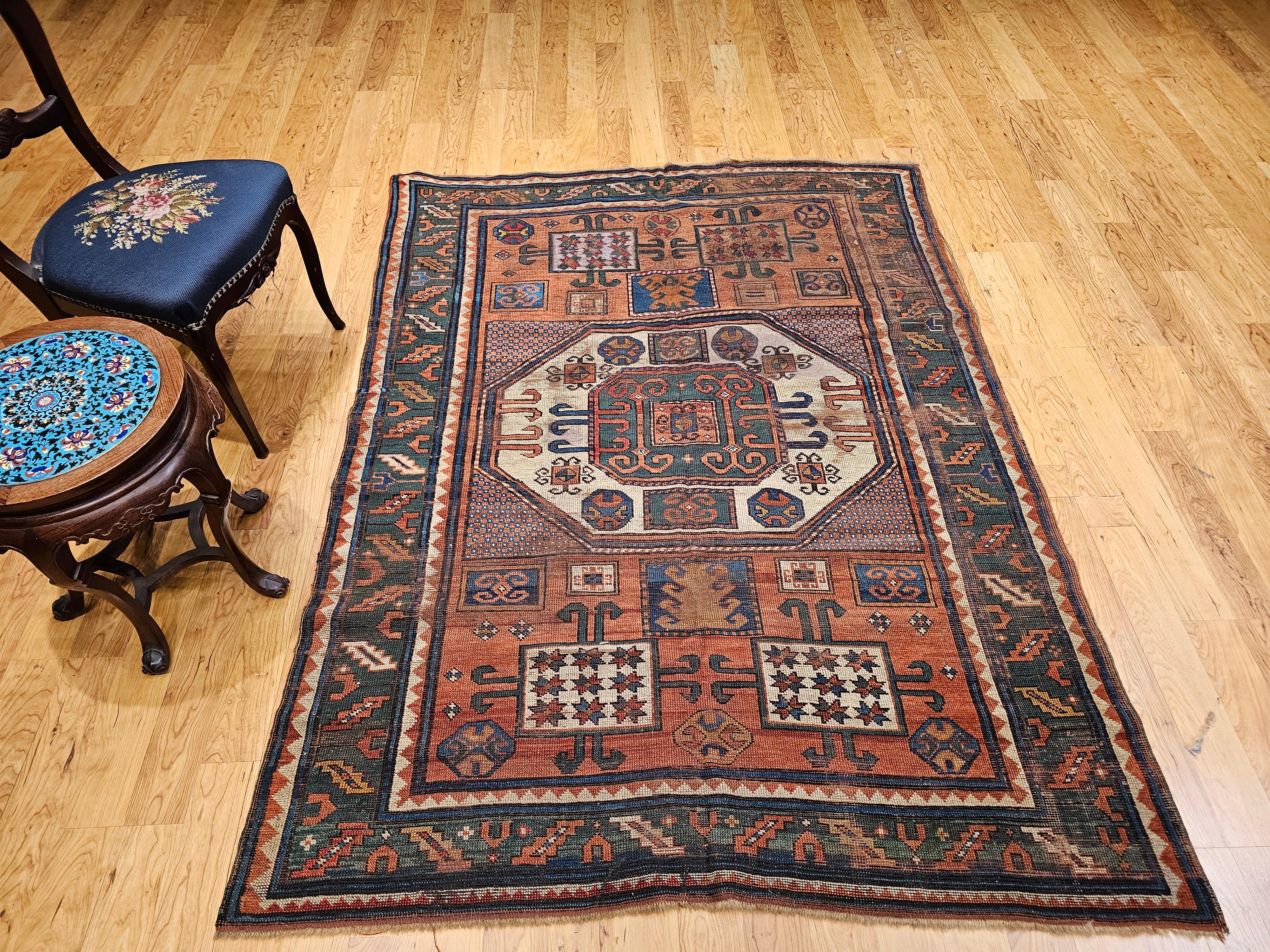 Tapis de prière caucasien Kazak en vente 12