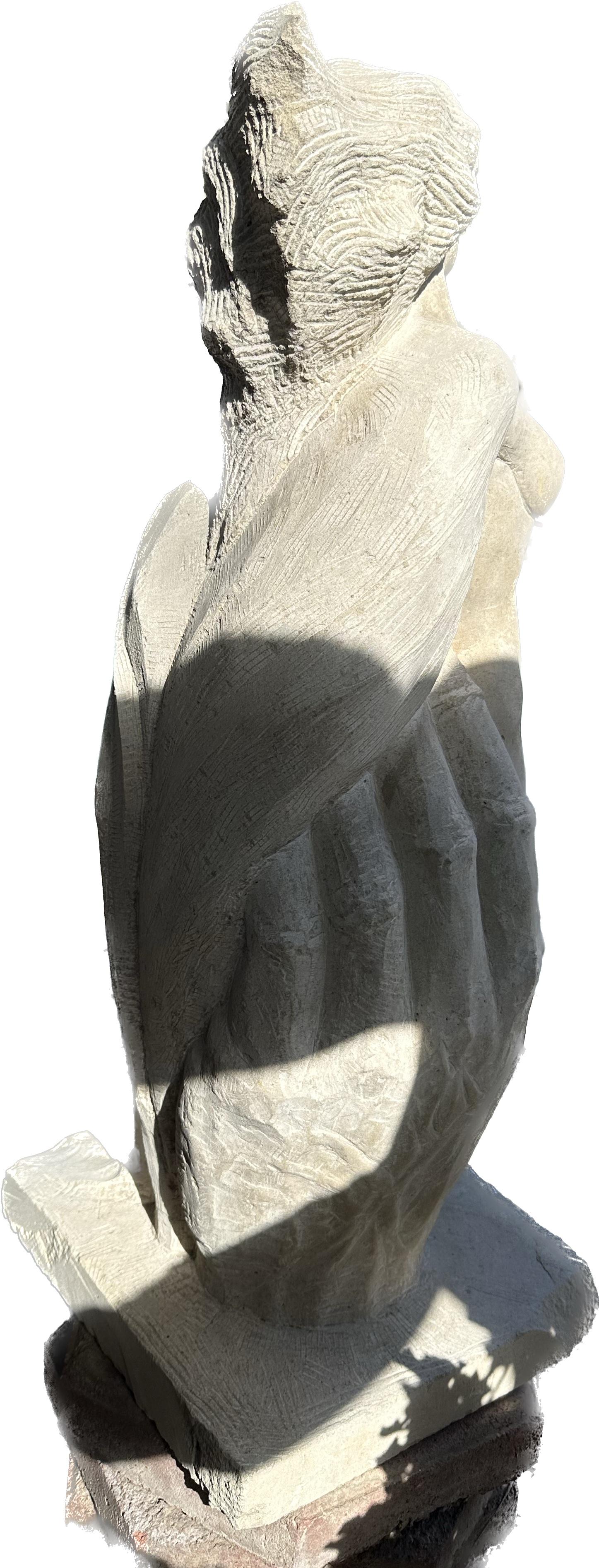 Femme nue, sculpture, pierre faite à la main par Garo en vente 2