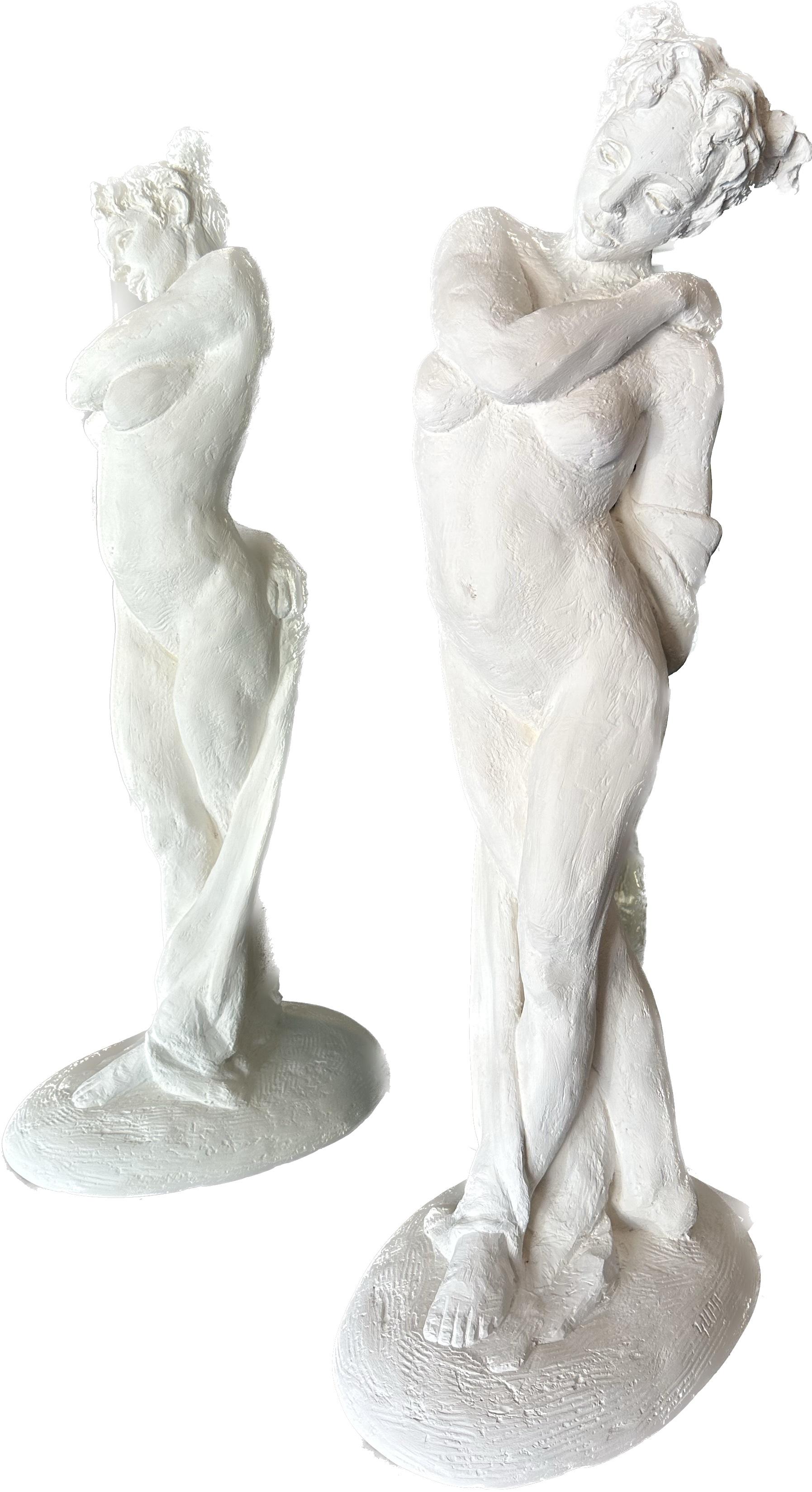 Karapet Balakeseryan  (Garo) Figurative Sculpture – Standender Akt, Figur, Skulptur, Hydro-Stein, Staubmarmor Handgefertigt von Garo
