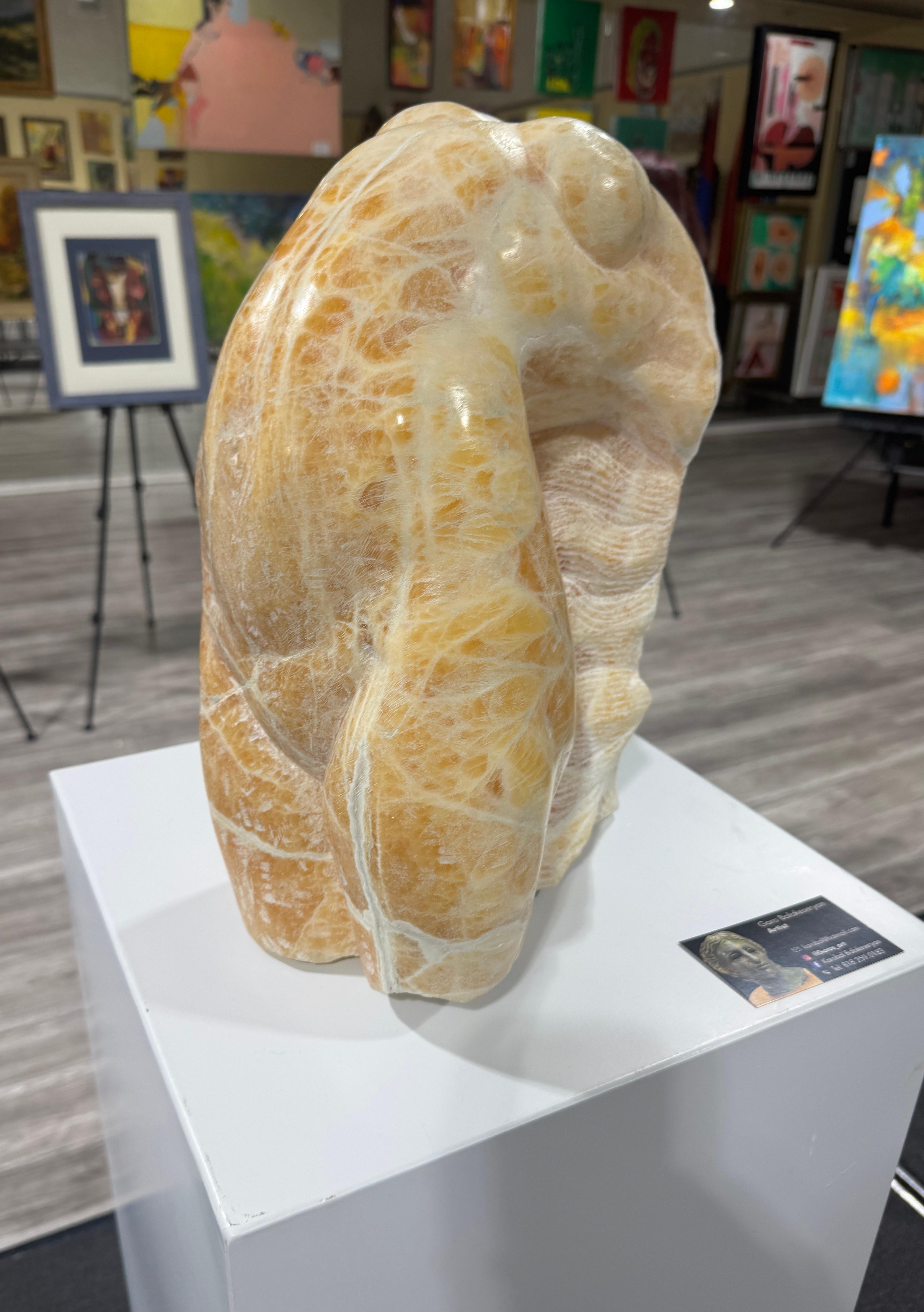 Woman Nude, Sculpture, Natural Haney Onyx Stone, Handmade by Garo For Sale 3