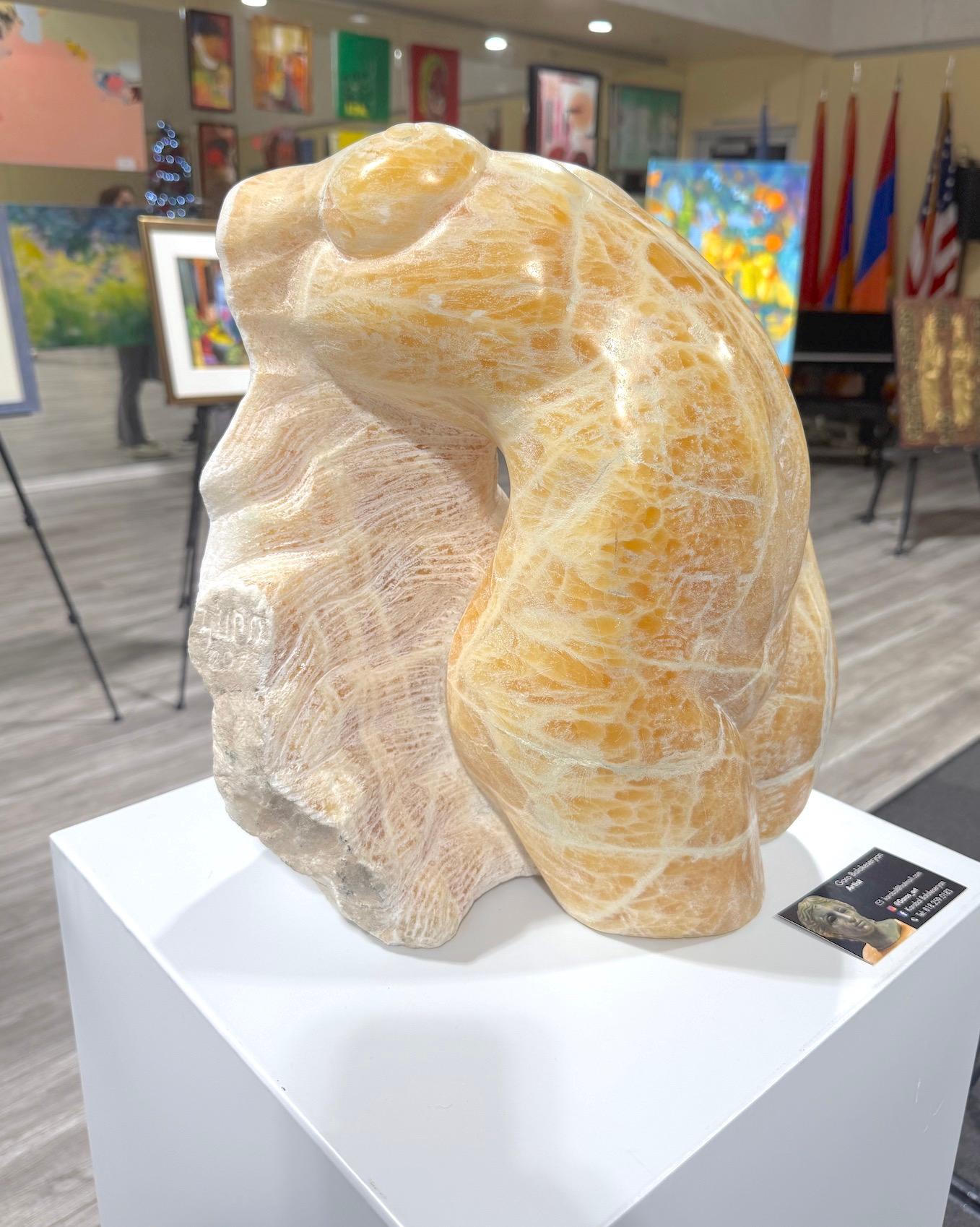 Woman Nude, Sculpture, Natural Haney Onyx Stone, Handmade by Garo For Sale 4
