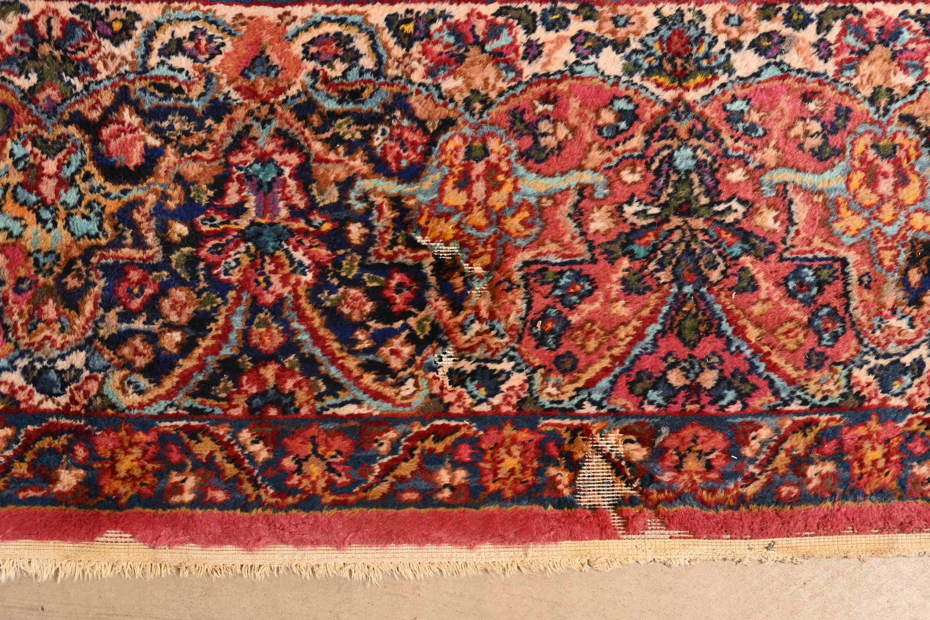 Lana Tappeto in lana Karastan Kirman, CIRCA 1940 in vendita
