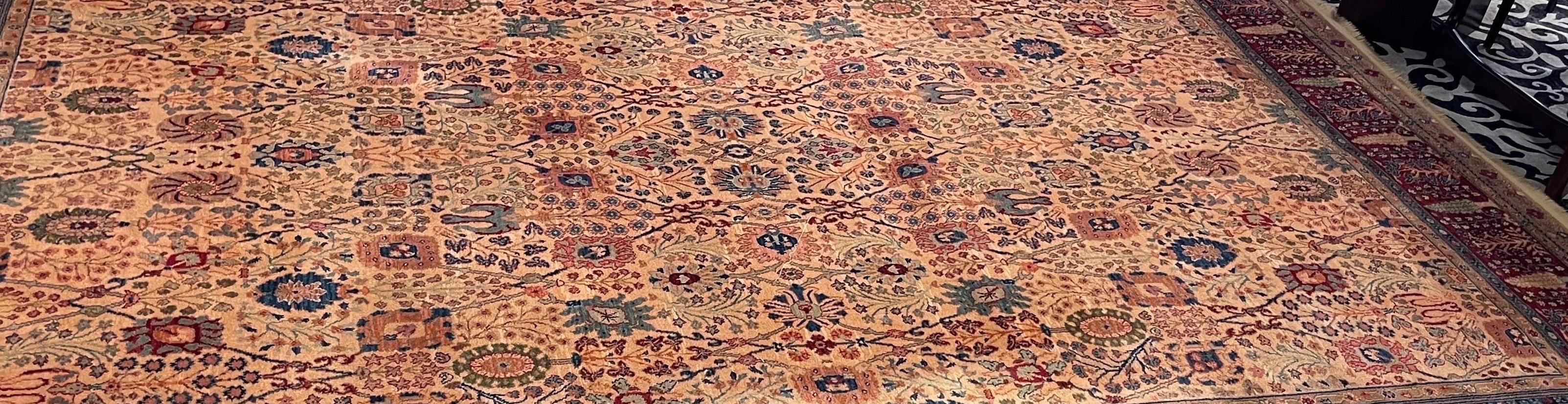 20th Century Karastan Samovar Teawash Persian Vase Wool Area Rug 10' by 14'