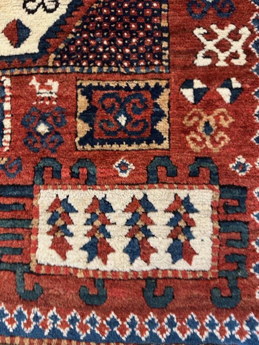 Karatchoph Kazak rug In Excellent Condition For Sale In NEW YORK, NY