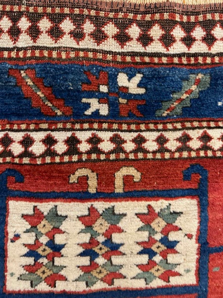 Karatchoph Kazak rug In Good Condition For Sale In NEW YORK, NY