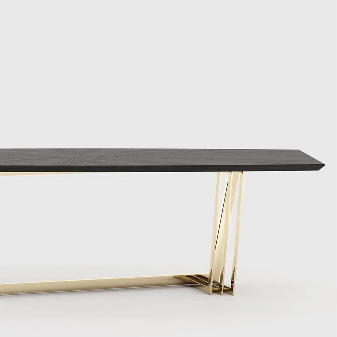 Contemporary Kardina Dining Table For Sale