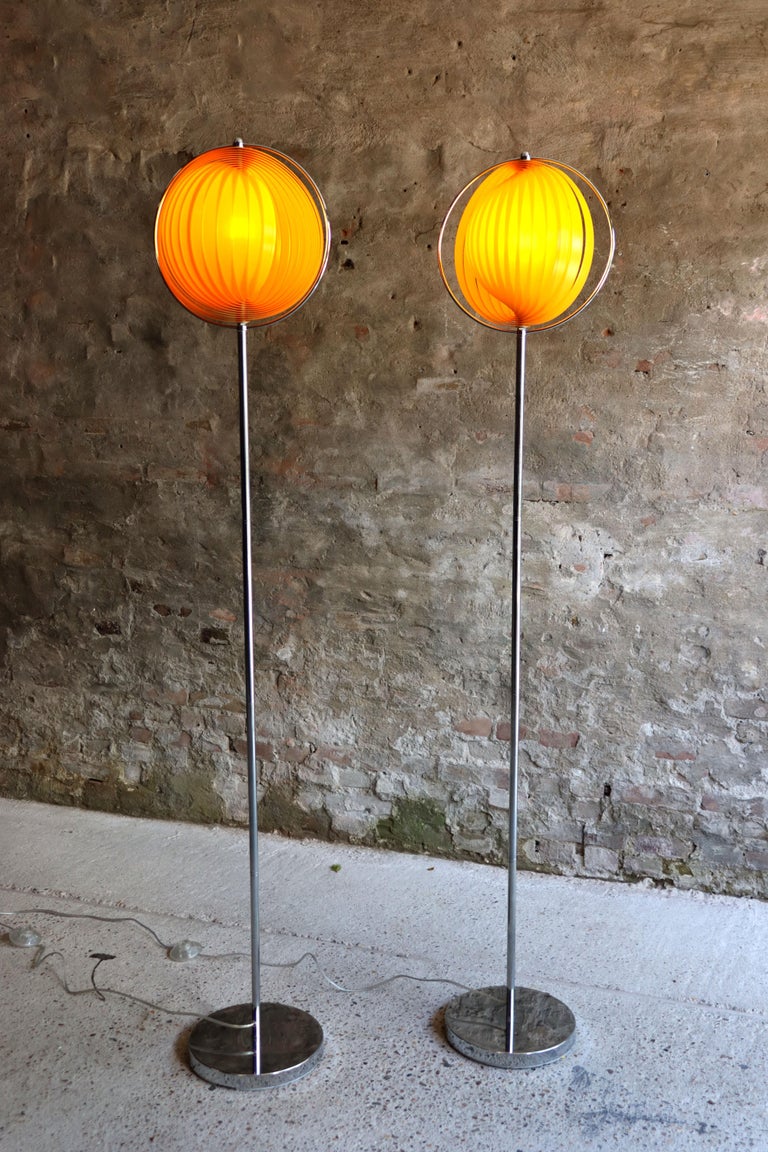Kare Design - Mondlampe - Orange - Eclipse - Stehlampe - 1980er im Angebot  bei 1stDibs