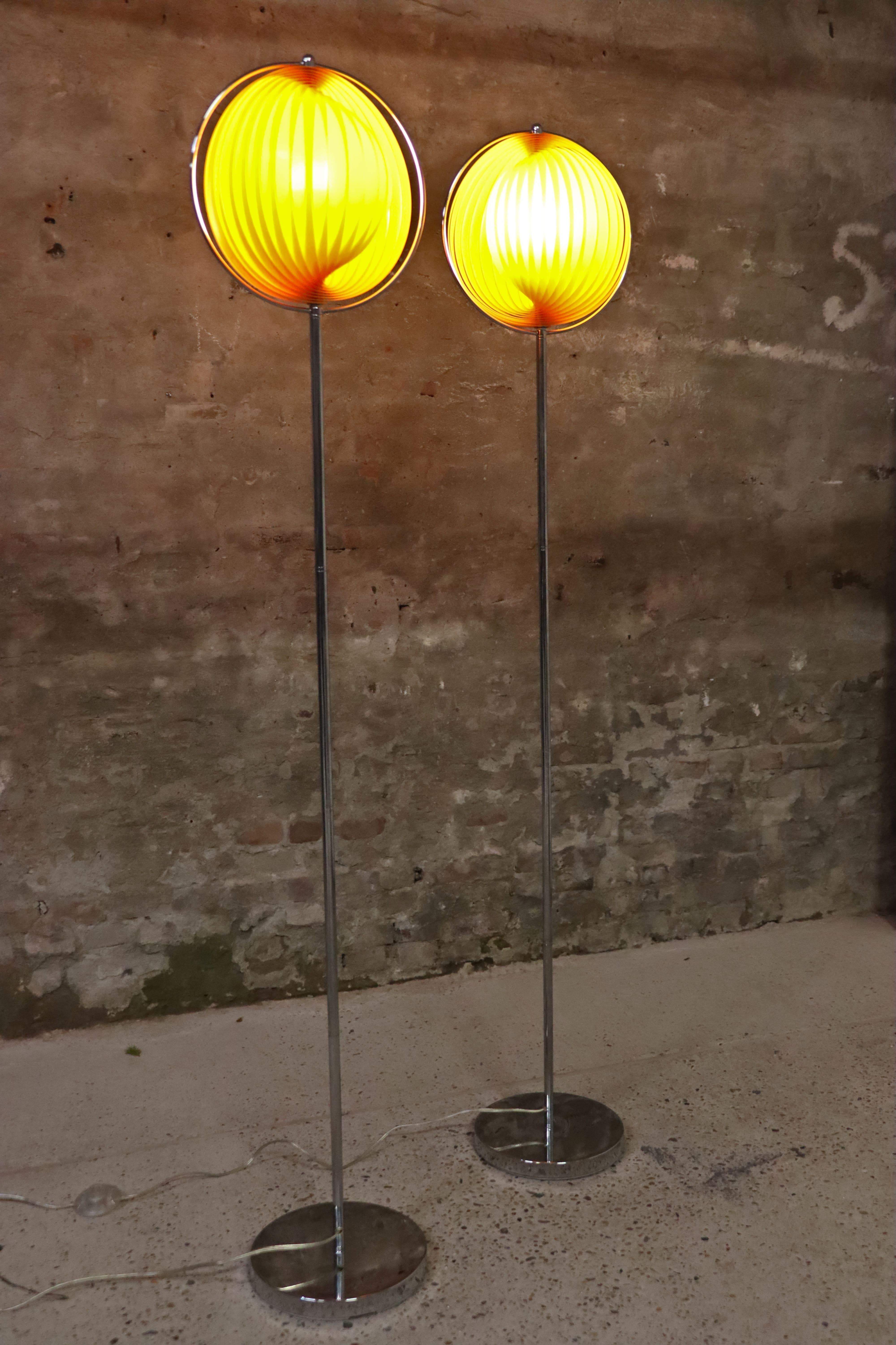 Aluminium Kare Design - Moon Lamp - Orange - The Eclipse - Lampadaire - Années 80 en vente
