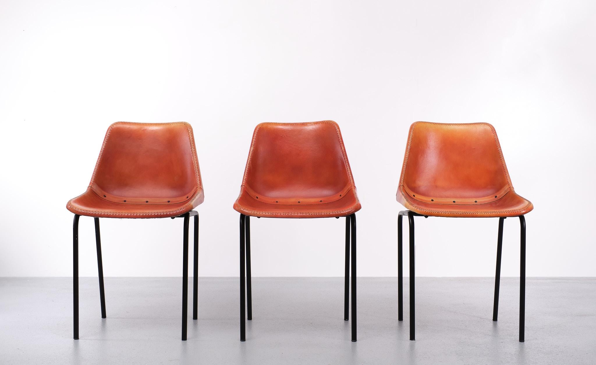 Very nice set of Three bucket seat chairs covert with Goatskin Leather .
good seating comfort . Nice stitching  details. Kare Design Germany . 

Please don't hesitate to reach out for alternative shipping quote