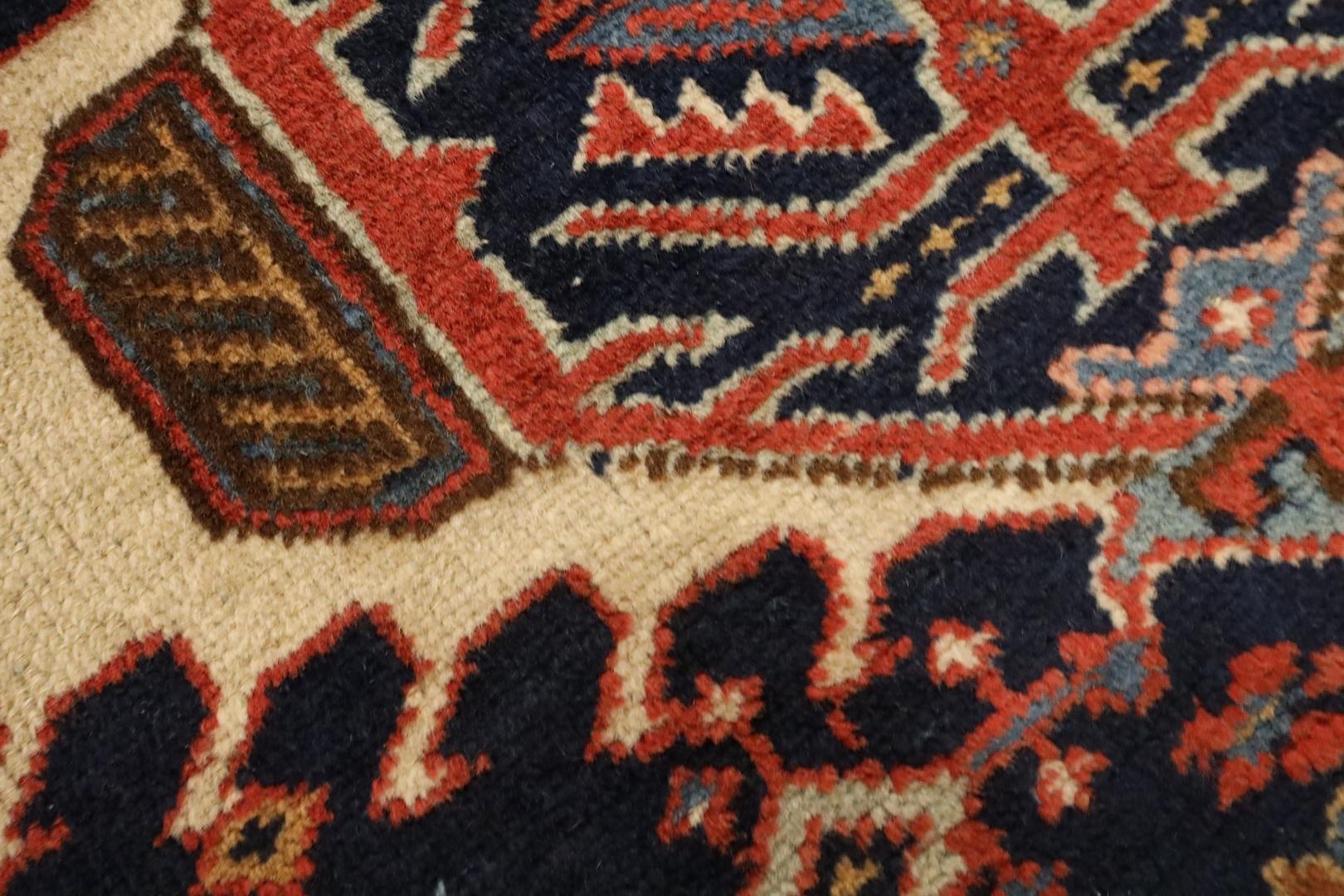 Tapis ancien Kareje en vente 1