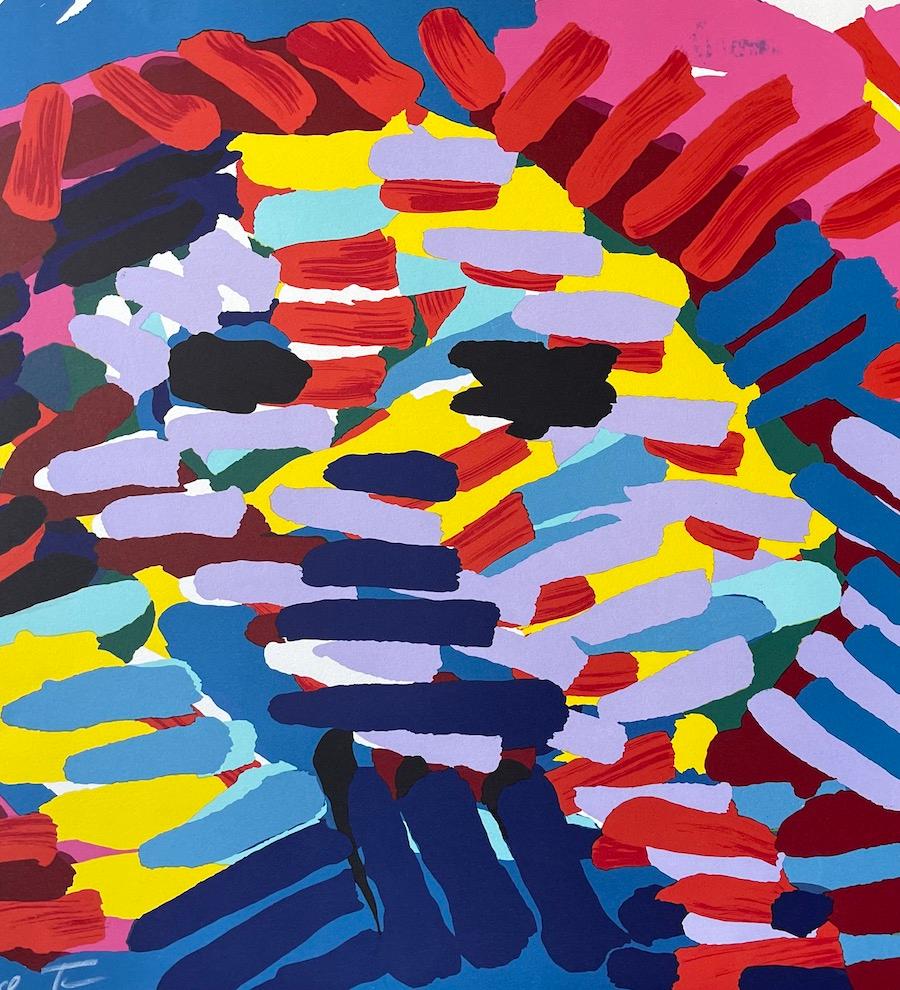 ONCE I WAS THE SUN Litografia firmata, volto astratto, rosa caldo blu giallo rosso - Print di Karel Appel