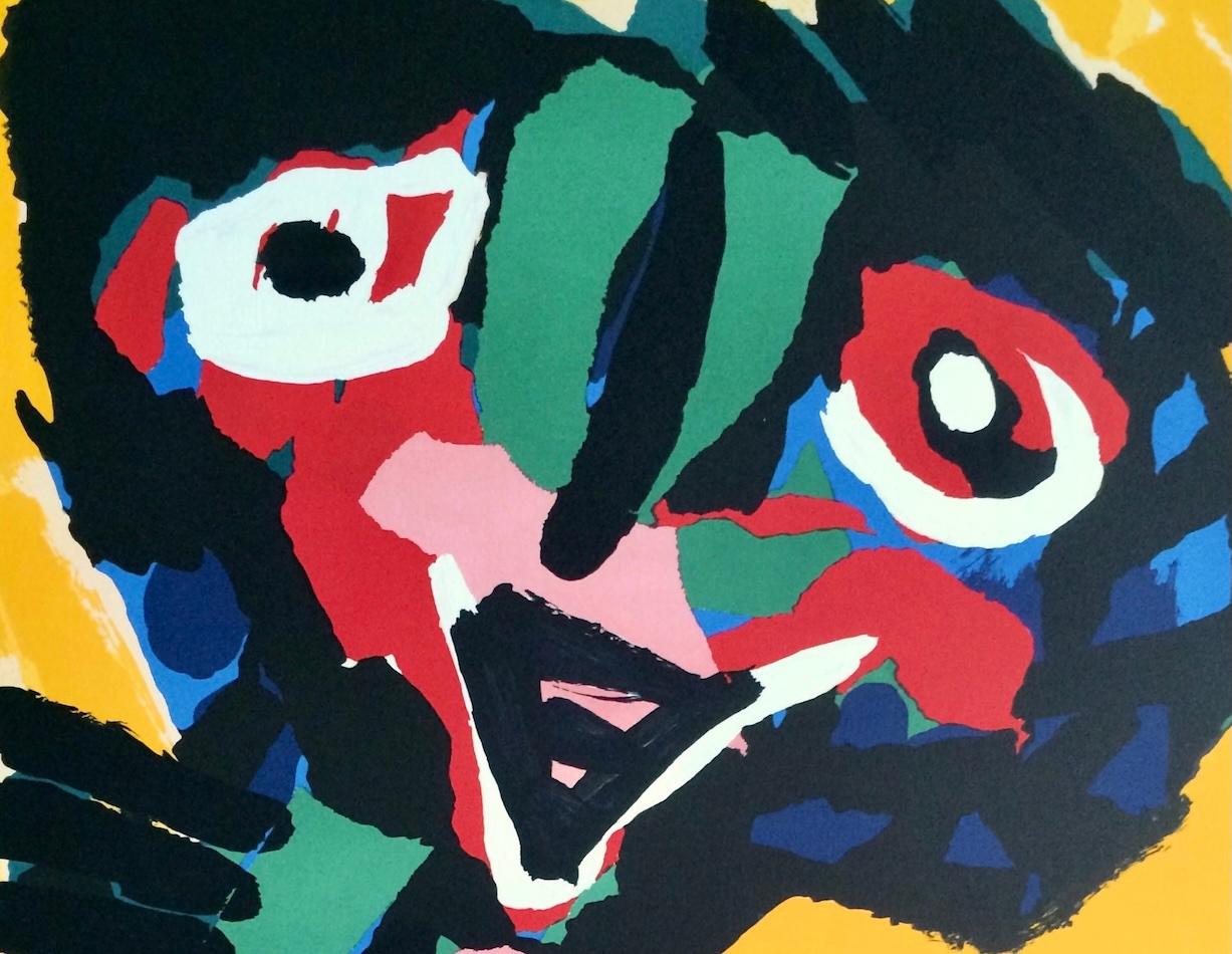 PERSONAGGIO GIALLO Firmato Litografia, Ritratto astratto a collage, Artista CoBrA - Print Astratto di Karel Appel