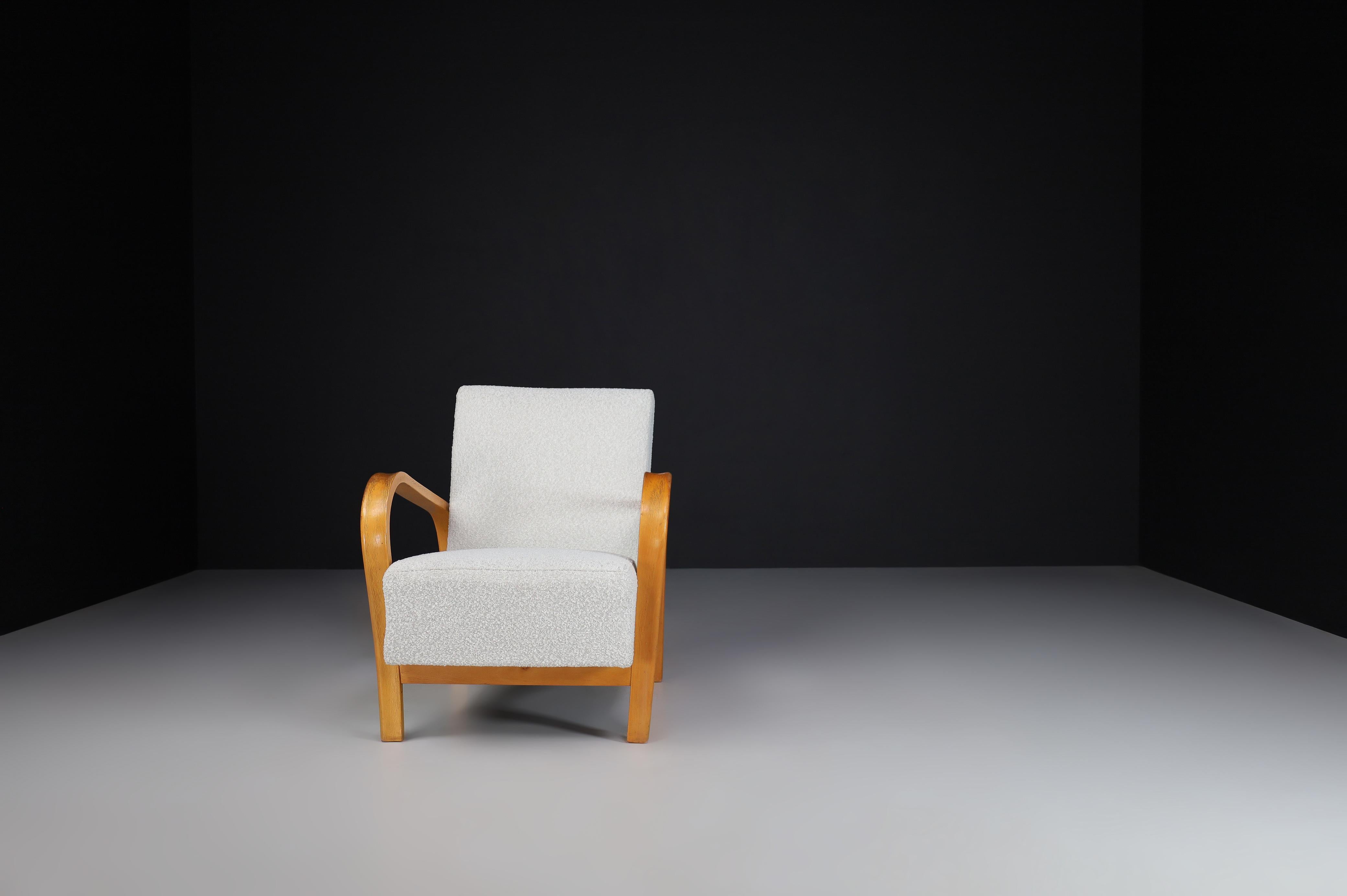 Karel Koželka & Antonín Kropáček Sillones de madera curvada. en venta 2