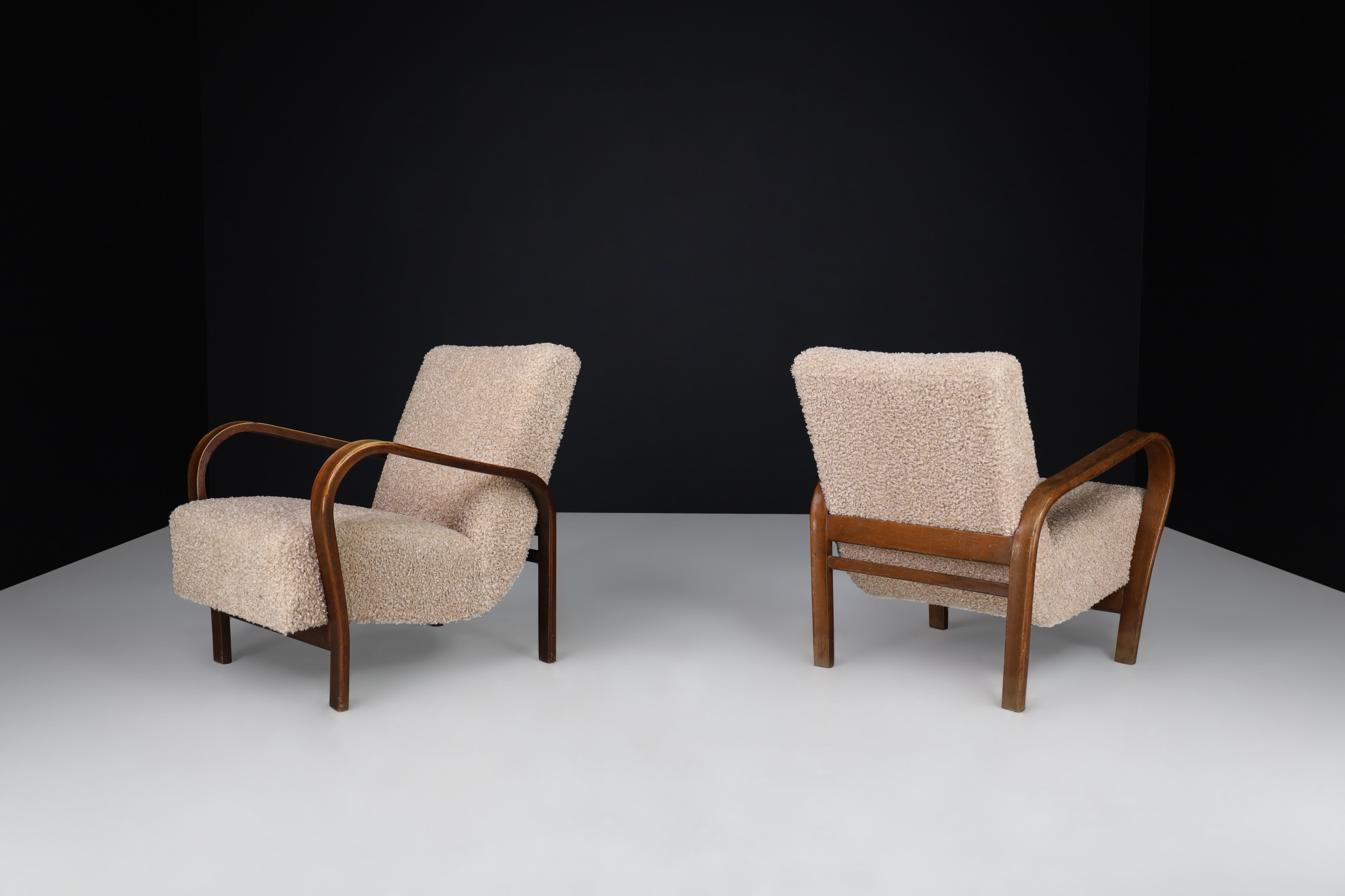 Mid-Century Modern Karel Koželka & Antonín Kropáček Re-upholstered Bentwood Armchairs, Czechia 1940 For Sale